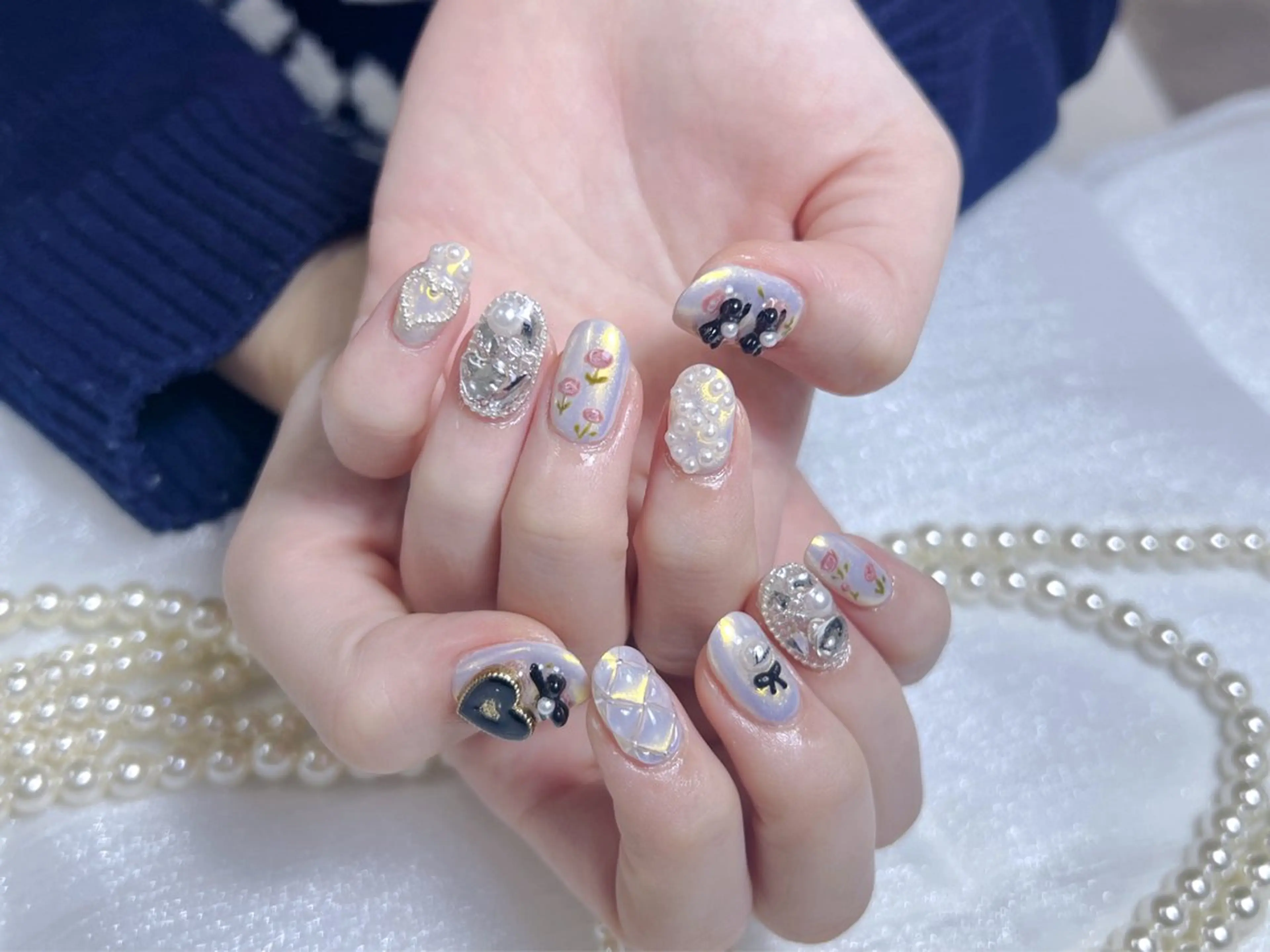 ネイル 長さ出し フレンチネイル ガラスフレンチ キラキラネイル リボン ハンドネイル Moa nailのネイルデザイン