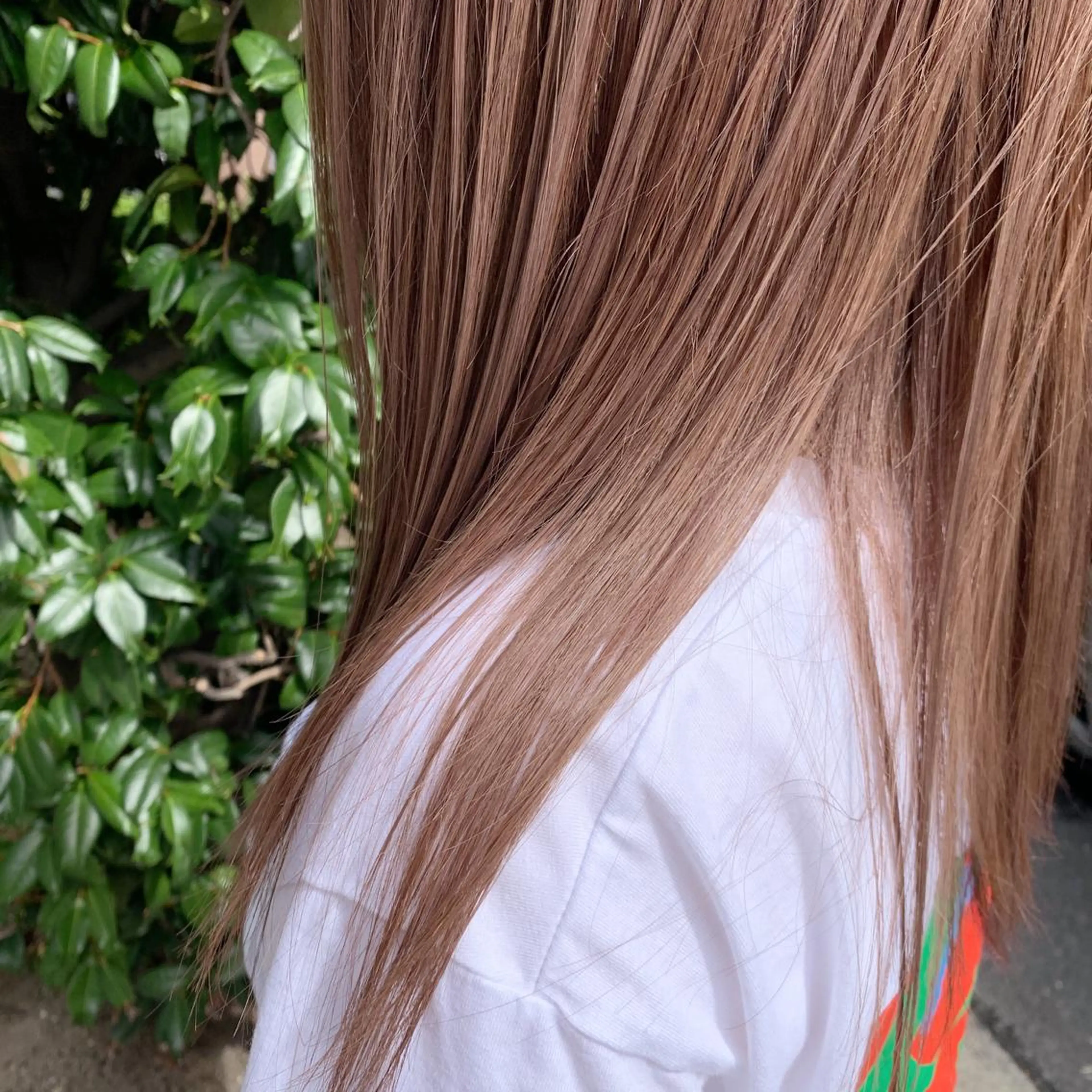 カラー akane .のヘアスタイル