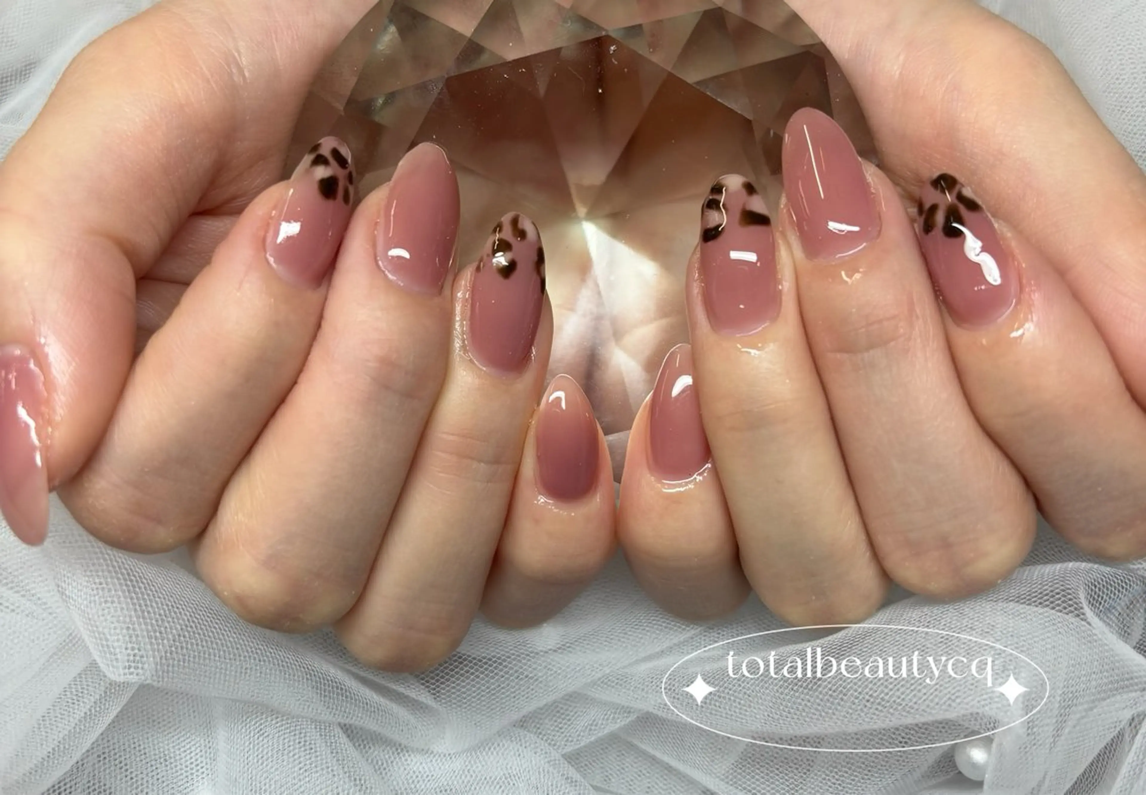 ネイル ハンドネイル トータルビューティー CQのネイルデザイン