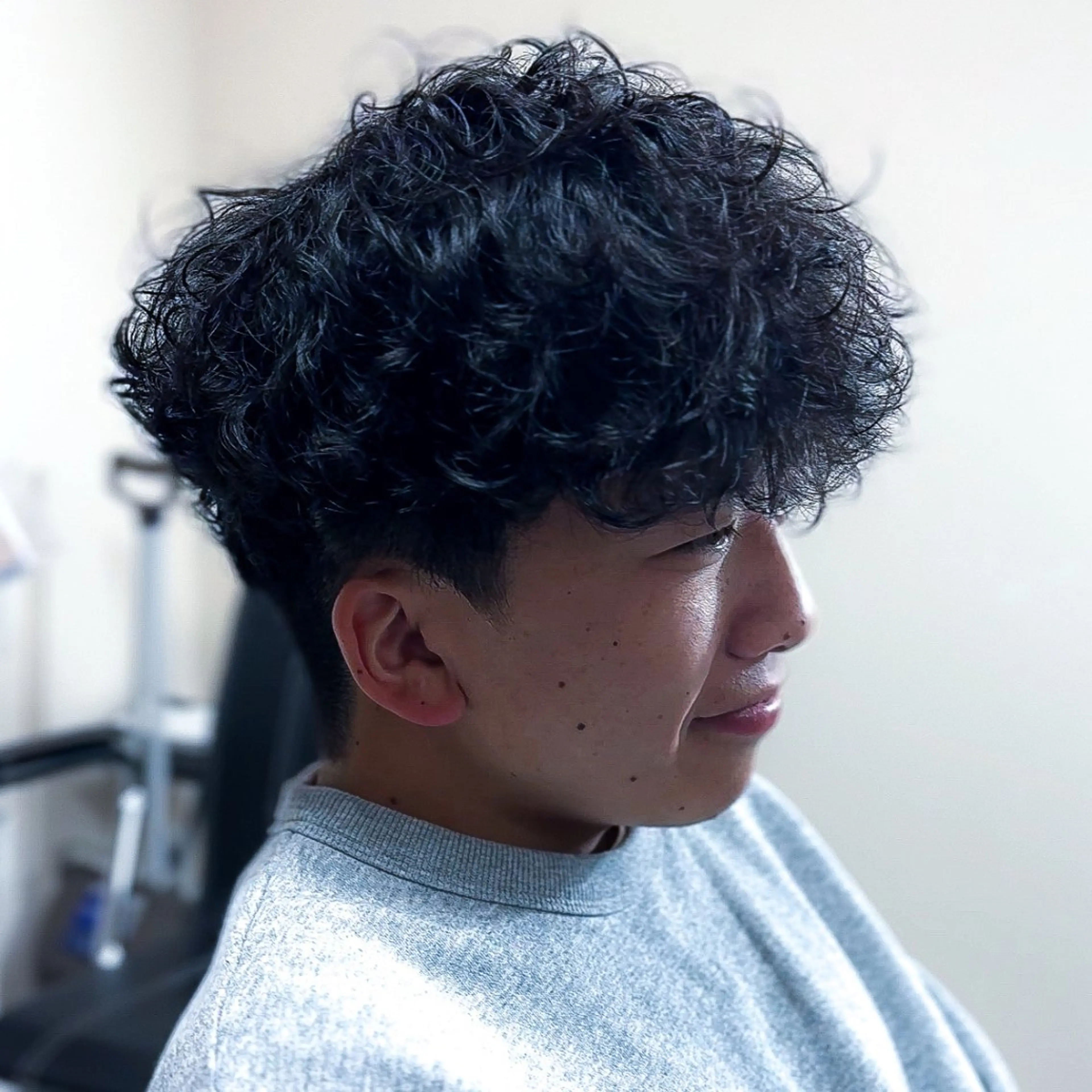 ショート パーマ メンズ SALOWIN名古屋Suite店所属・名古屋のメンズ特化 美容師/わたるのヘアスタイル