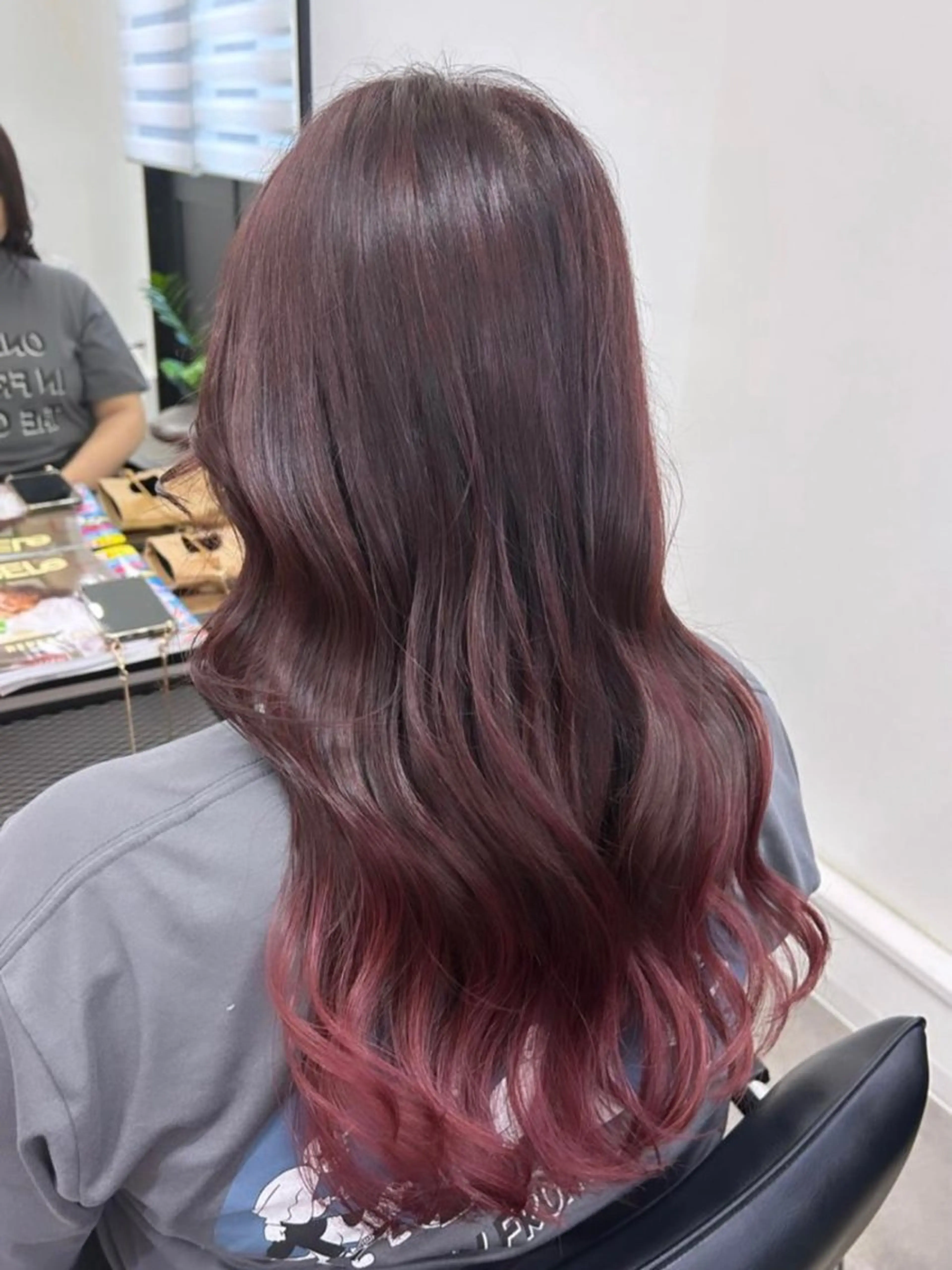 ロング ambiance amiのヘアスタイル