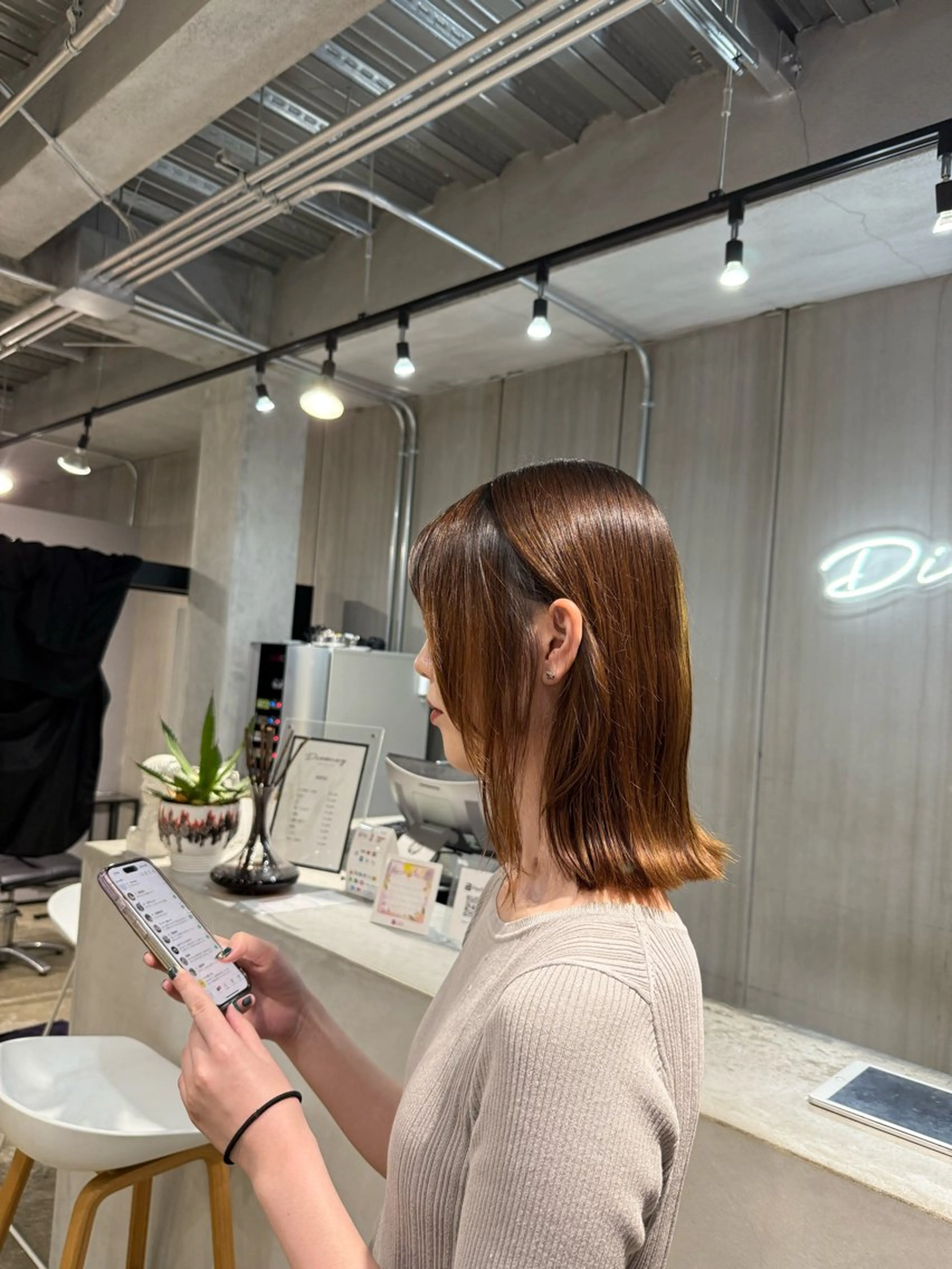 ミディアム ボブ レイヤーカット ローレイヤー 外ハネヘア カット Dicency所属・小倉/髪質改善 /カラー/五郡 陽菜のヘアスタイル