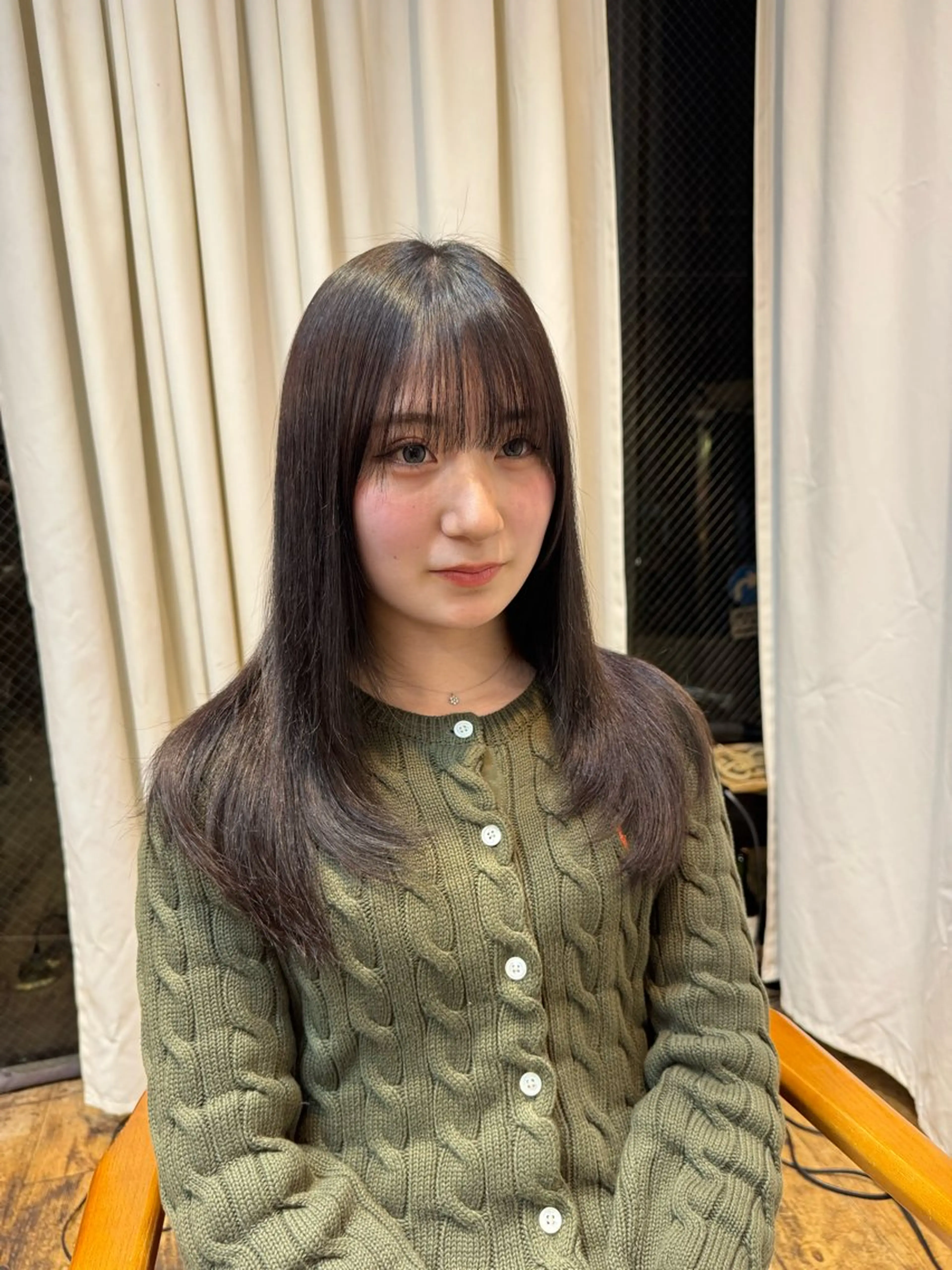 セミロング カラー ヘアアレンジ 暖色系/透明感 治野心のヘアスタイル