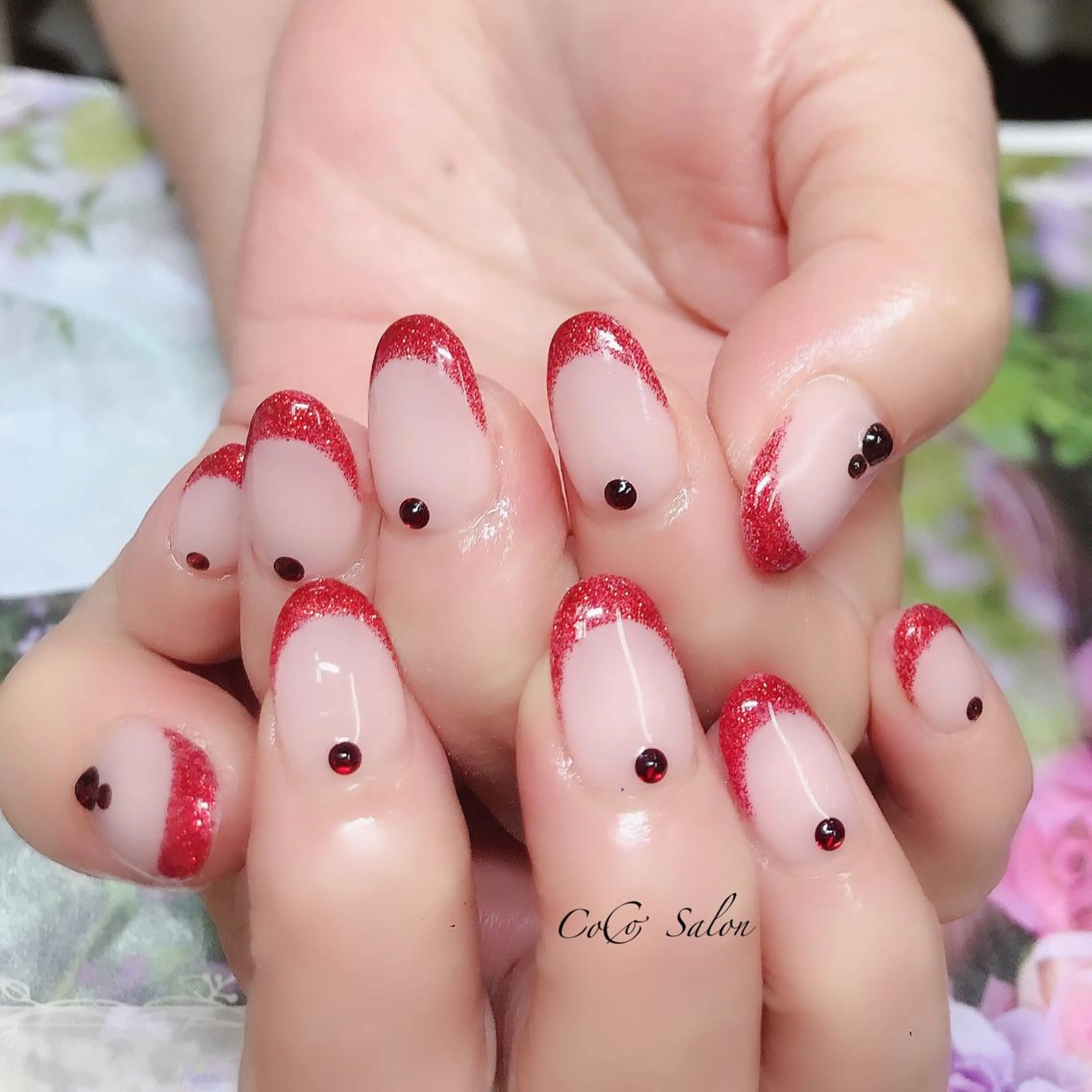 ネイル 長さ出し フレンチネイル ジェルネイル ラメ(グリッター) オフィスネイル ハンドネイル CoCoSalon ネイル/まつ毛予約のネイルデザイン