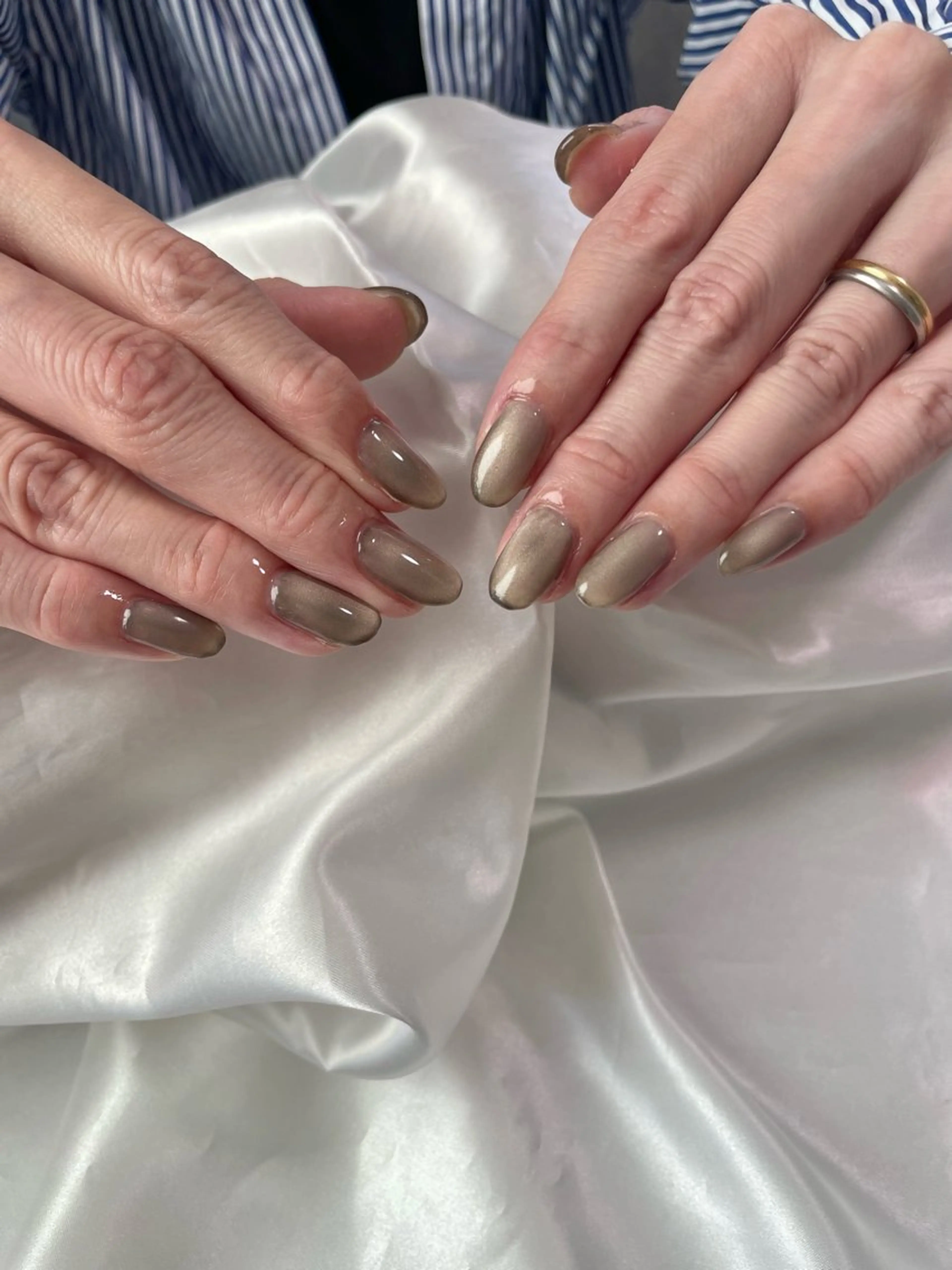 ネイル マグネットネイル マグネットワンカラー ワンカラーネイル ハンドネイル Joint_ nailのネイルデザイン