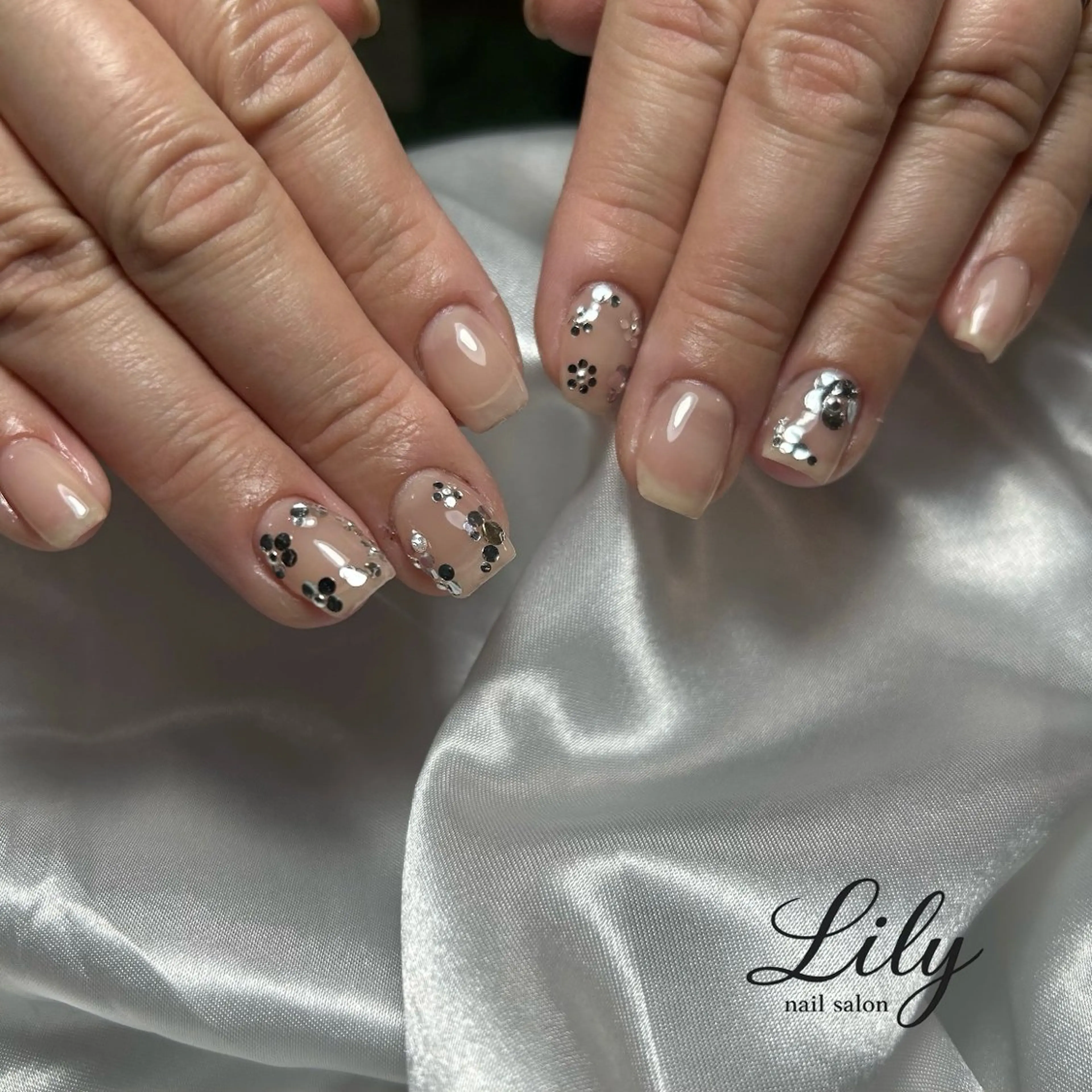ネイル ハンドネイル nail salon Lily所属・藤田 璃々のネイルデザイン