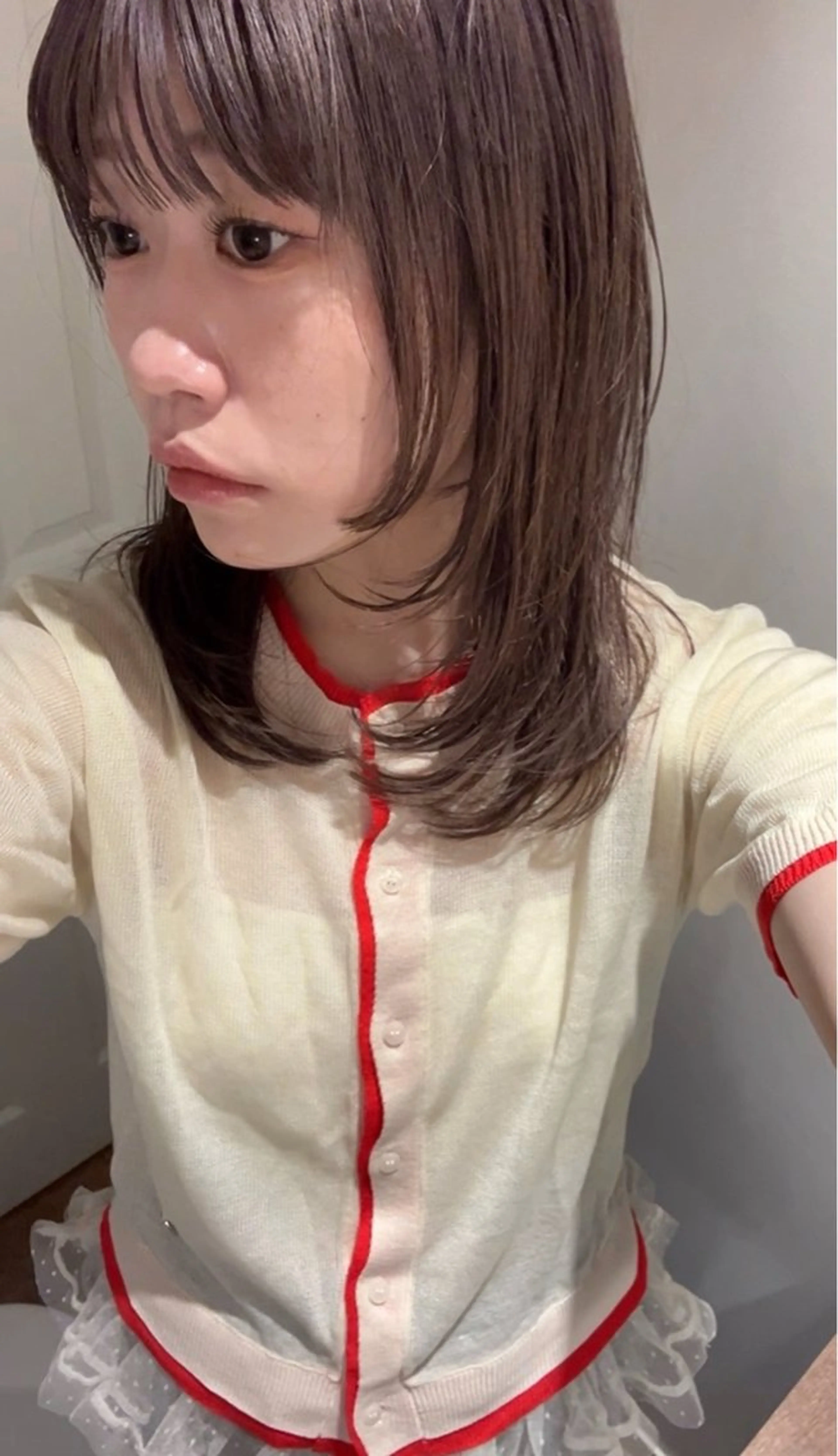 ミディアム 伸ばしかけ レイヤーカット December渋谷所属・無料カットモデル募集 / 涼 乃のヘアスタイル