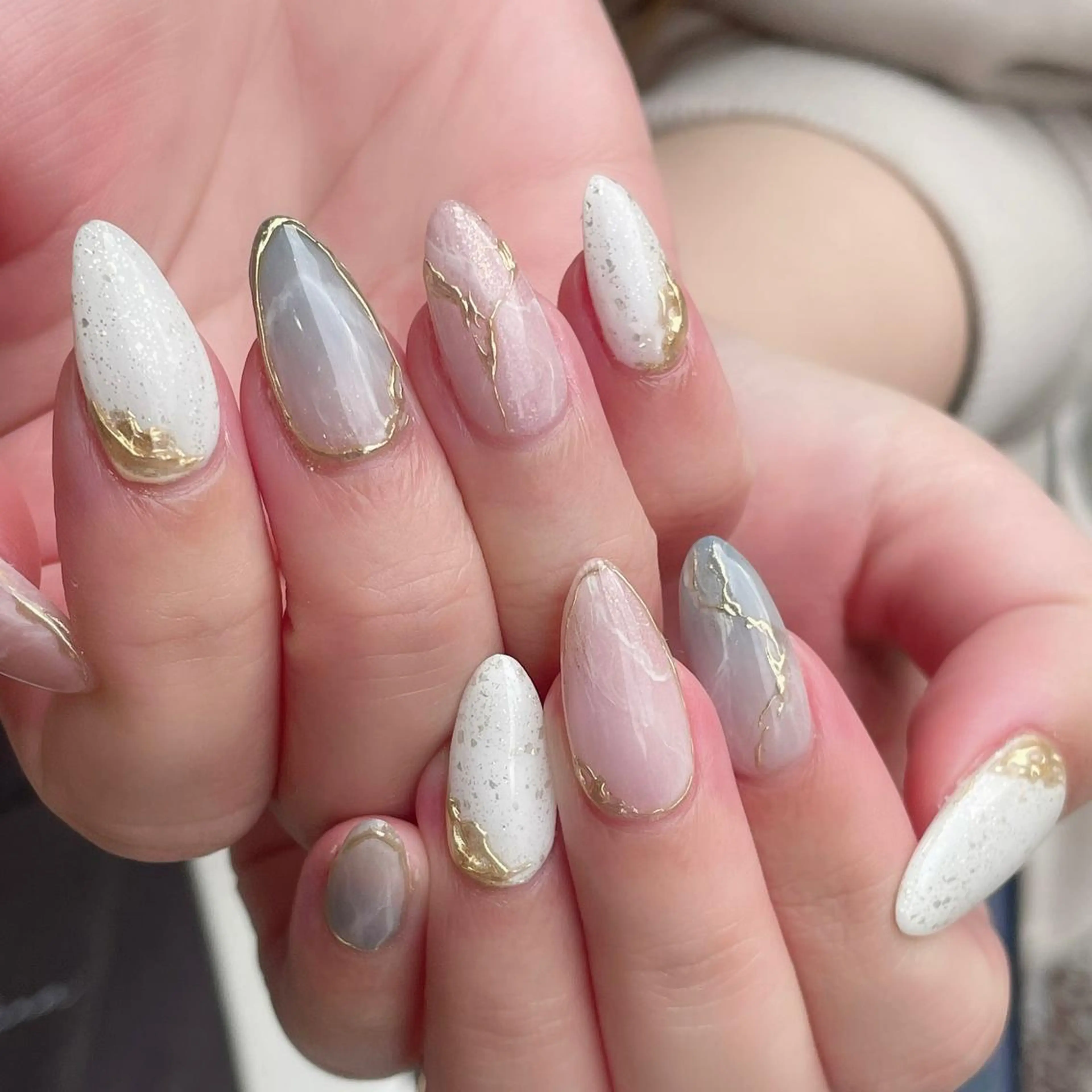 ネイル ハンドネイル Nest 三田のマツエク・マツパデザイン