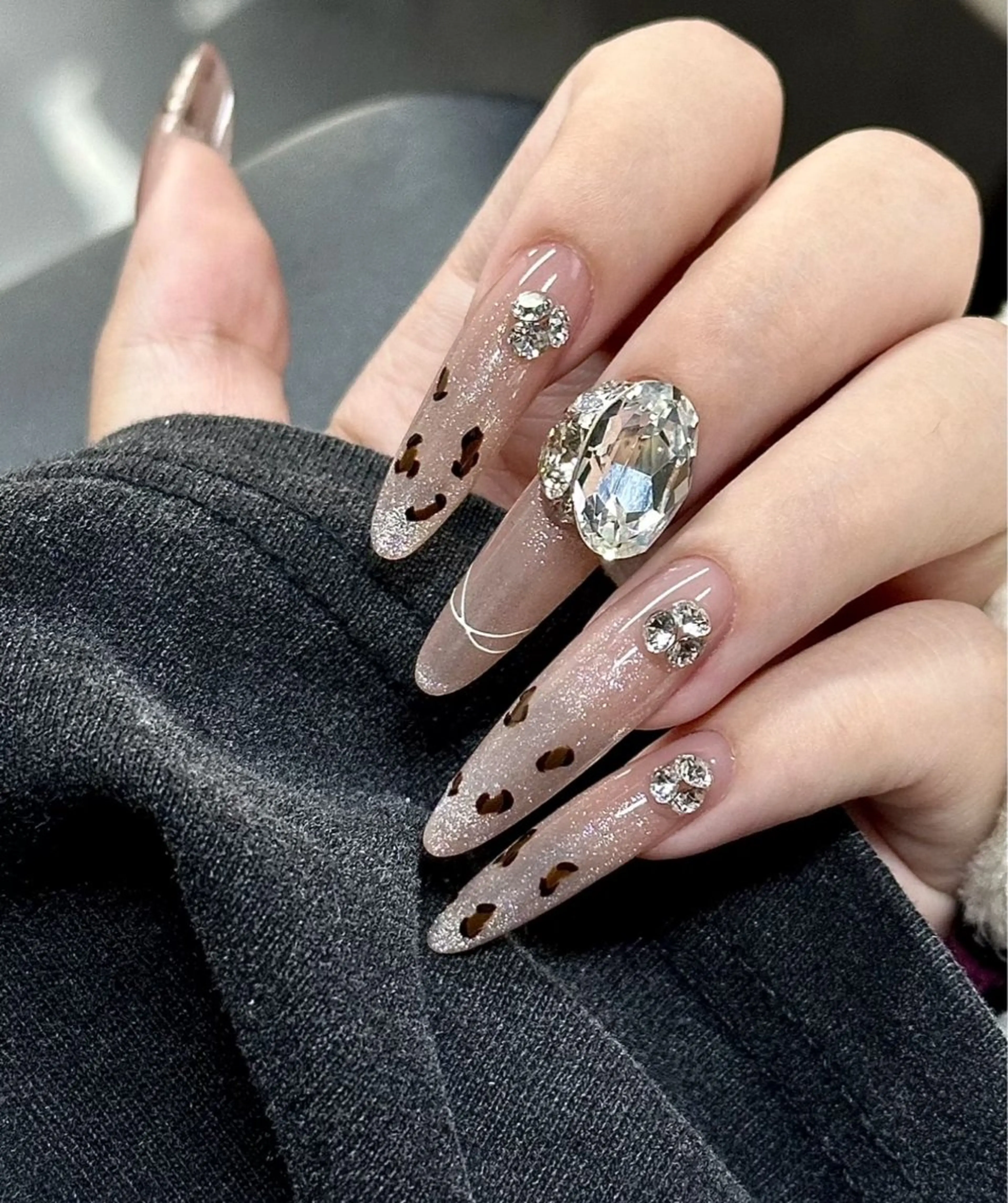 ネイル u1salon所属・ゆい ユイのネイルデザイン