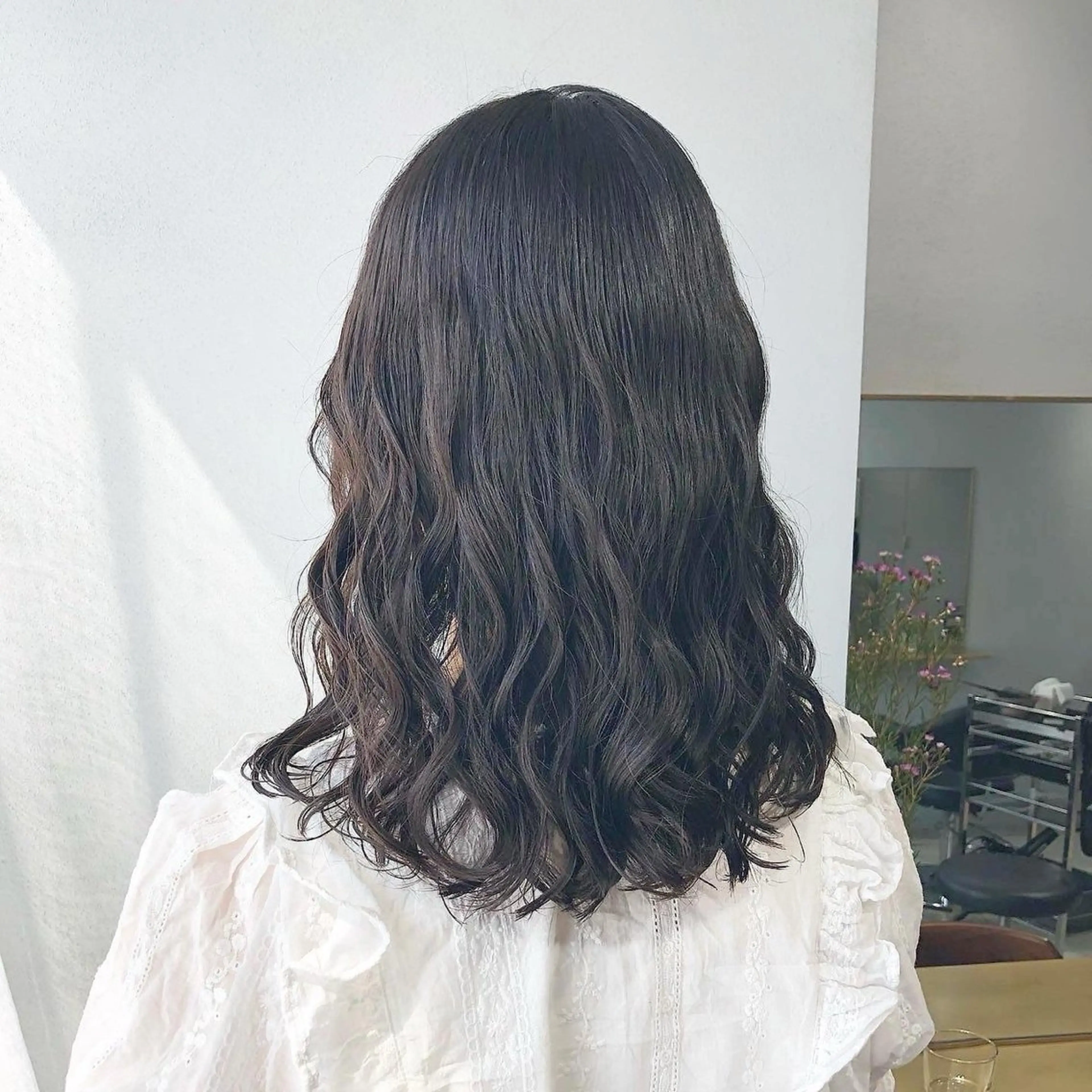 ミディアム パーマ ミディアムパーマ デジタルパーマ カット パーマ トリートメント 【arc】Ruri コテ巻き風パーマのヘアスタイル