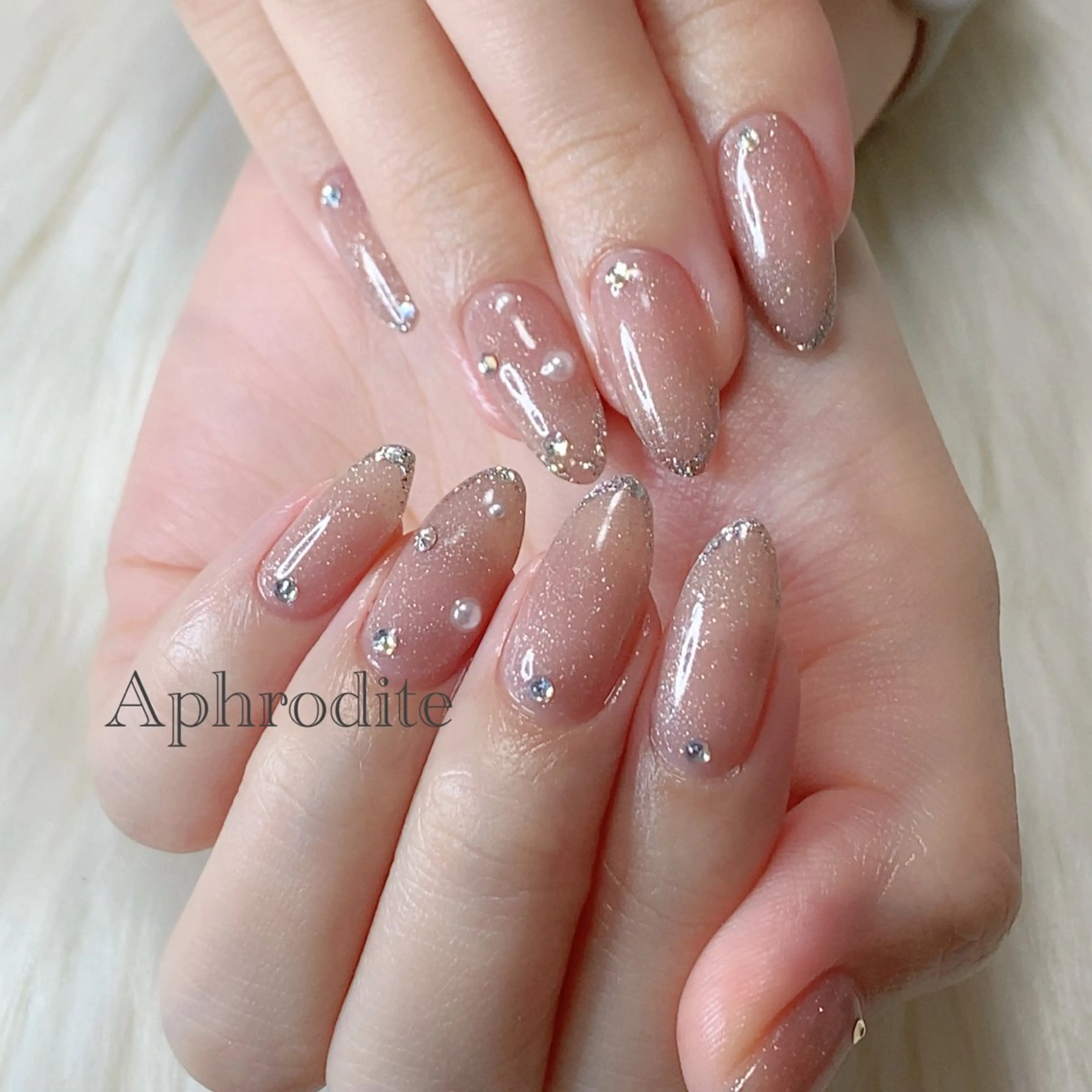 ネイル Aphrodite パラジェル認定サロンのネイルデザイン