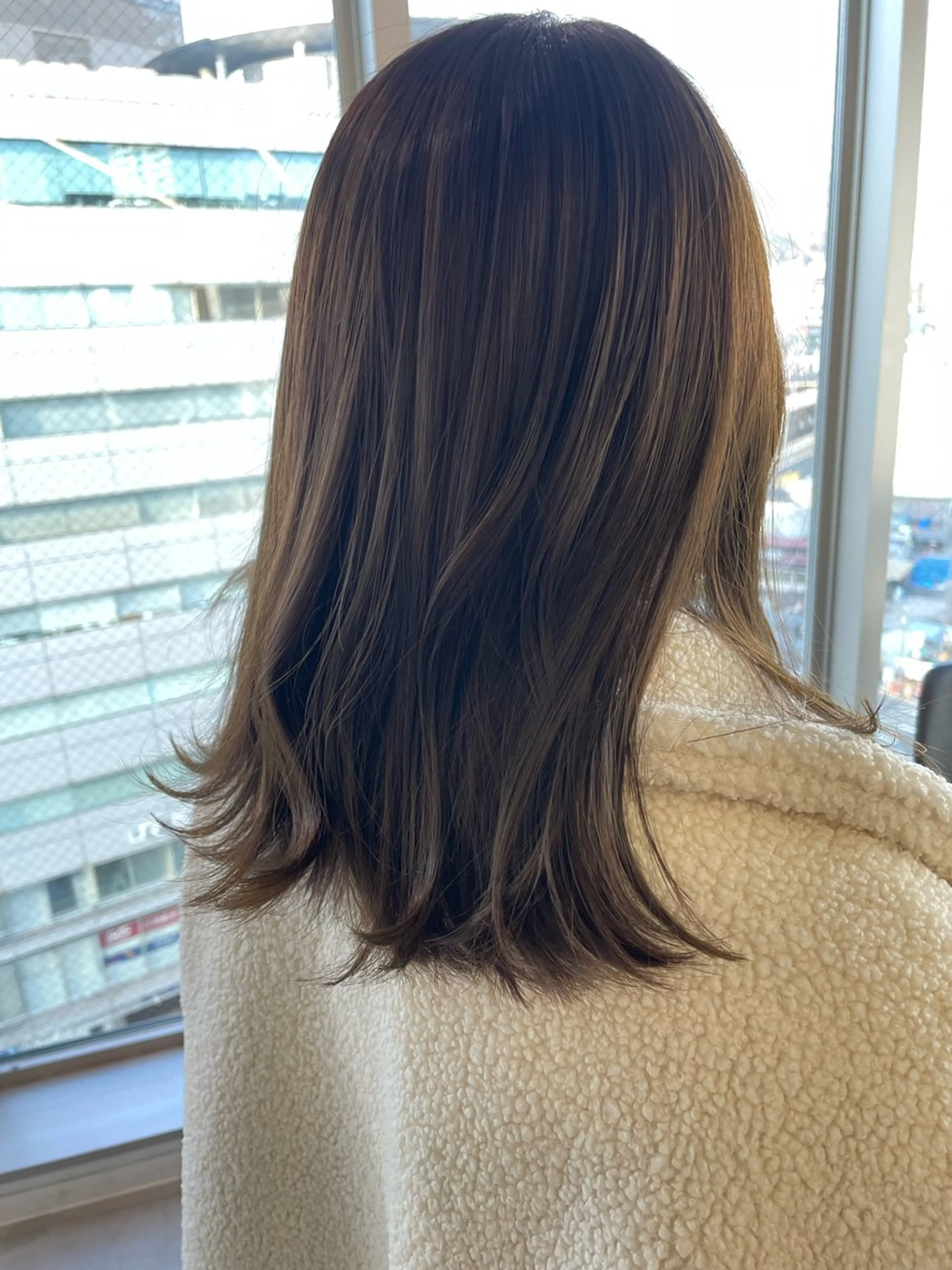ミディアム カラー アッシュ 透明感カラー カット ヘアカラー トリートメント パーマ&ブリーチ /飯牟田/GEAR.のヘアスタイル
