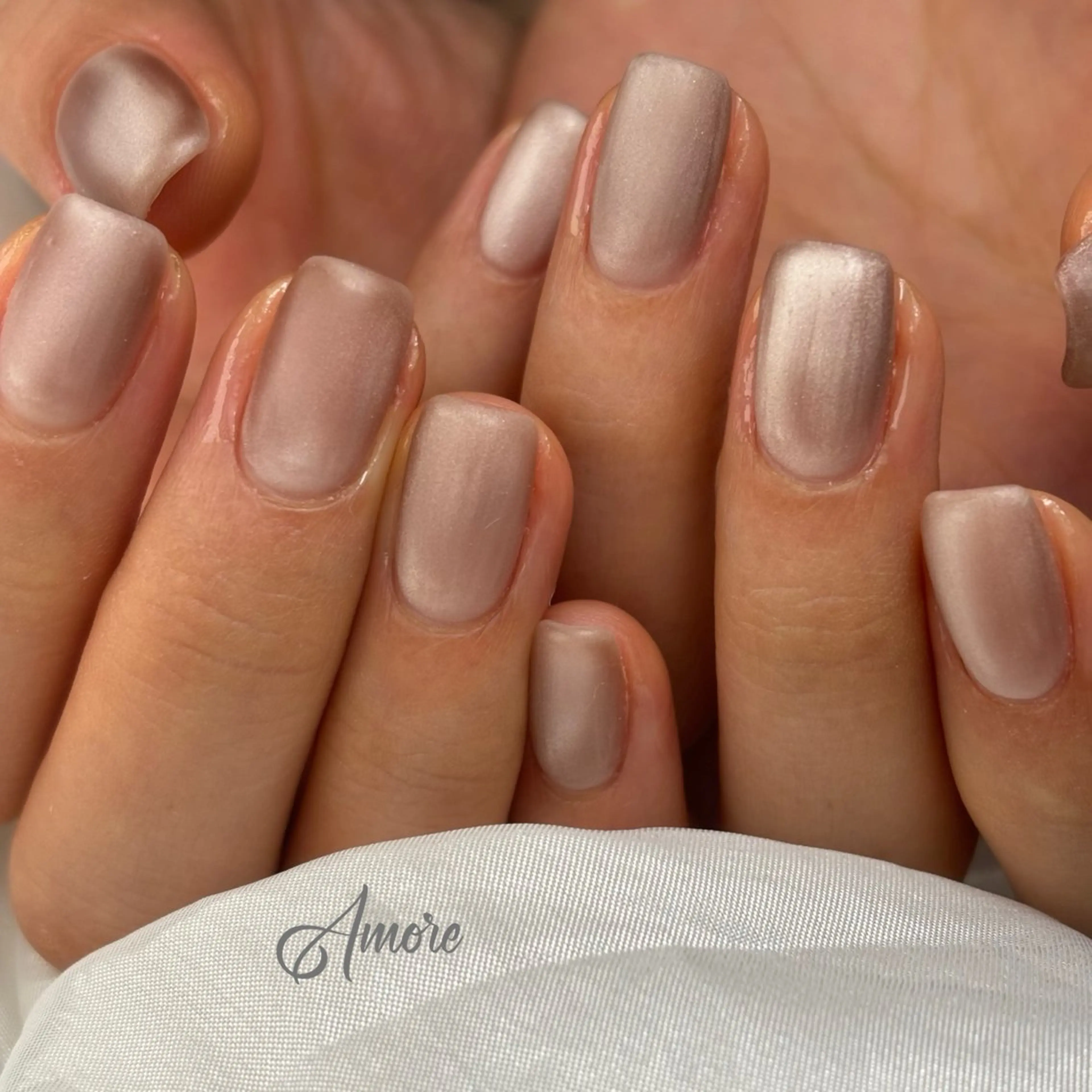 ネイル ジェルネイル キラキラネイル 韓国ネイル マグネットネイル パラジェル You kyehwaのネイルデザイン