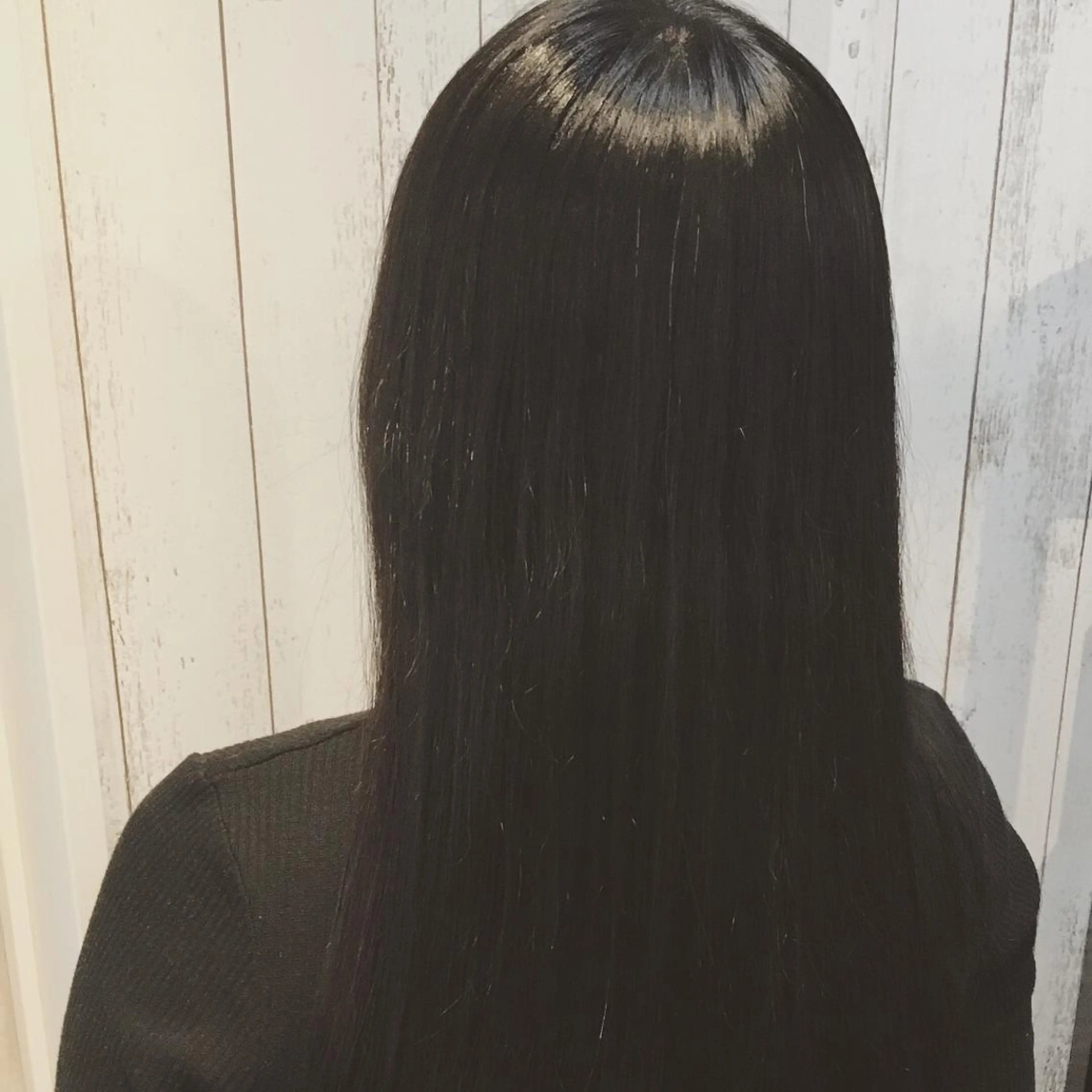 ロング カラー パーマ embrace エンブレイスのヘアスタイル