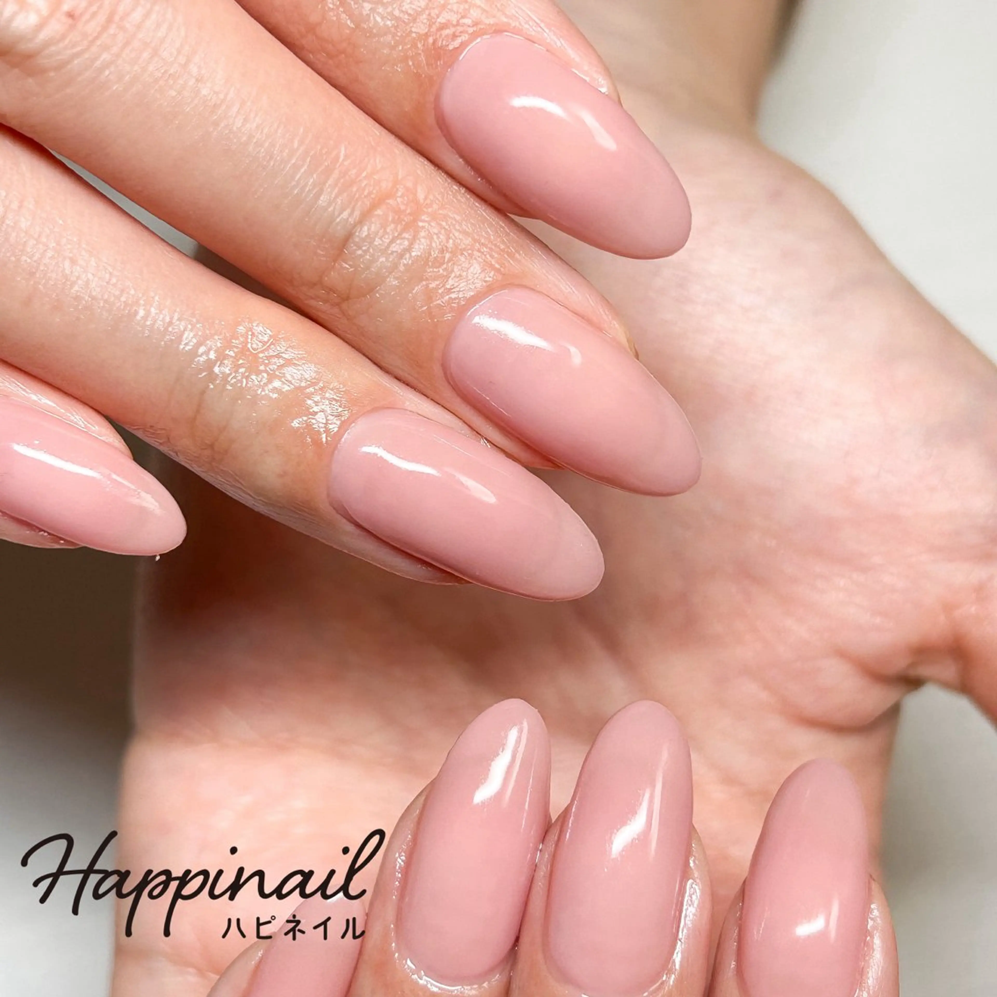 ネイル ワンカラーネイル シンプルネイル ケアが得意なサロン Happinailのエステ・リラクイメージ