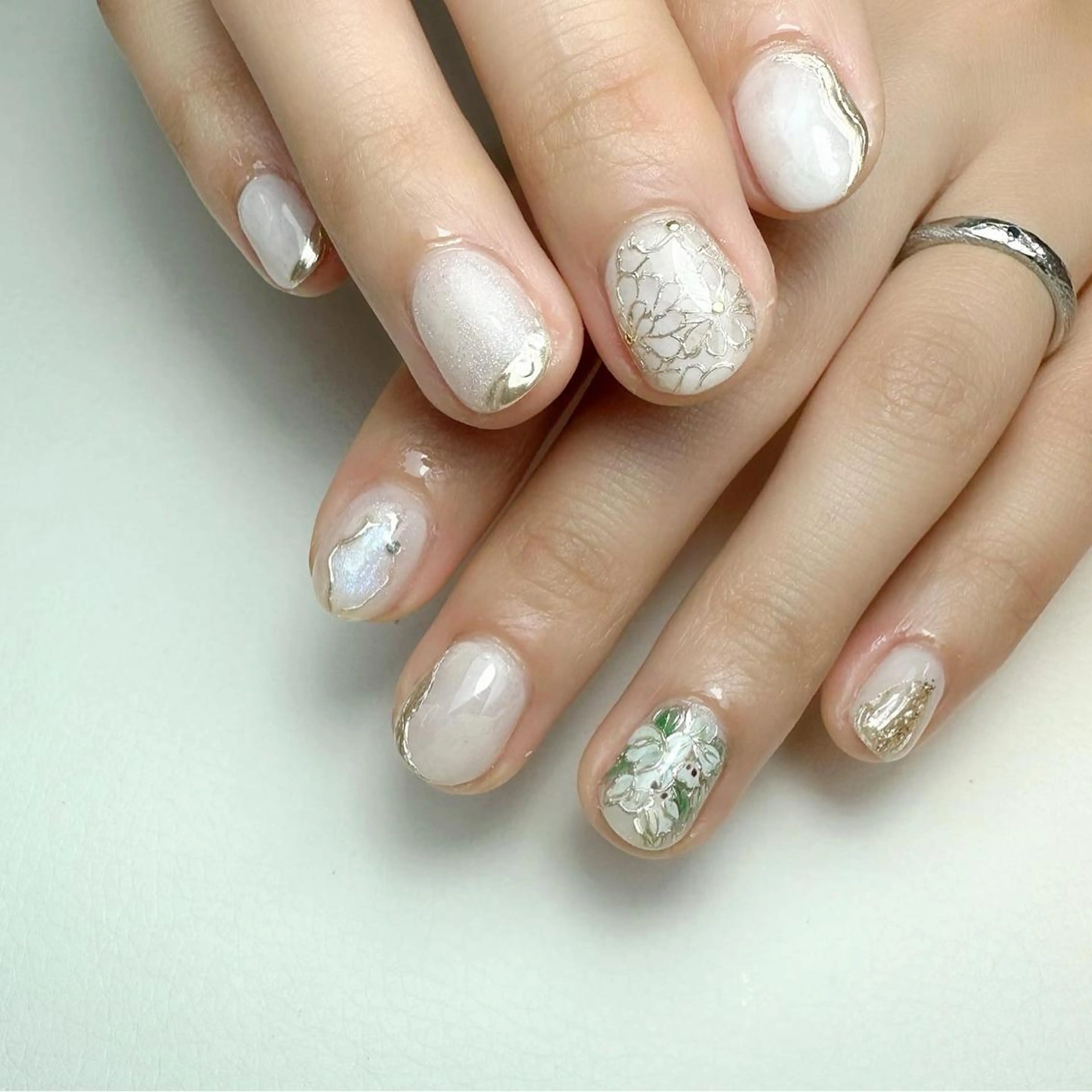 ネイル アートネイル フラワーネイル ブライダルネイル ハンドネイル Nail ameria megu所属・ameria meguのネイルデザイン