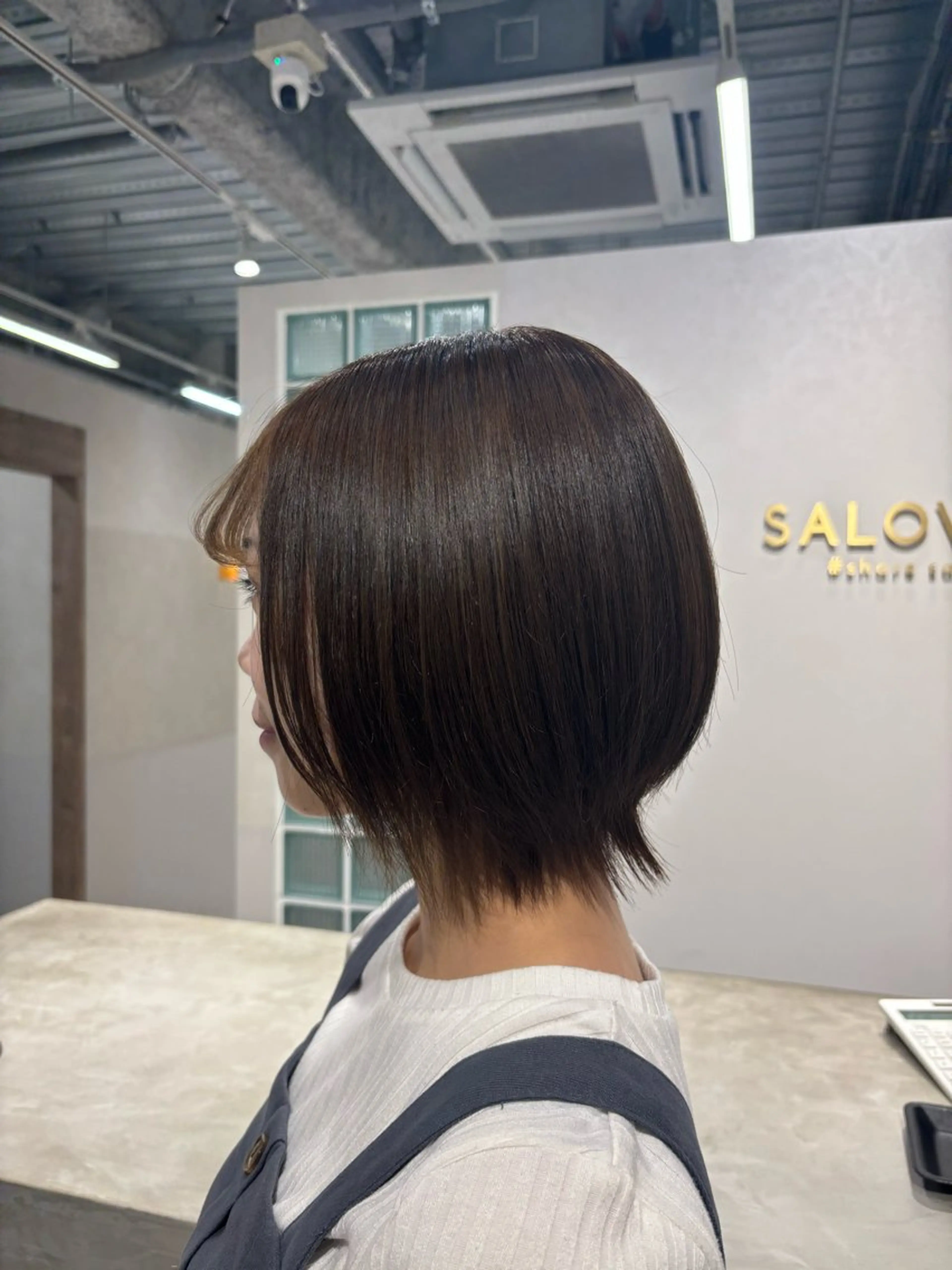 ショート ヘアカラー 吉澤 愛心のヘアスタイル