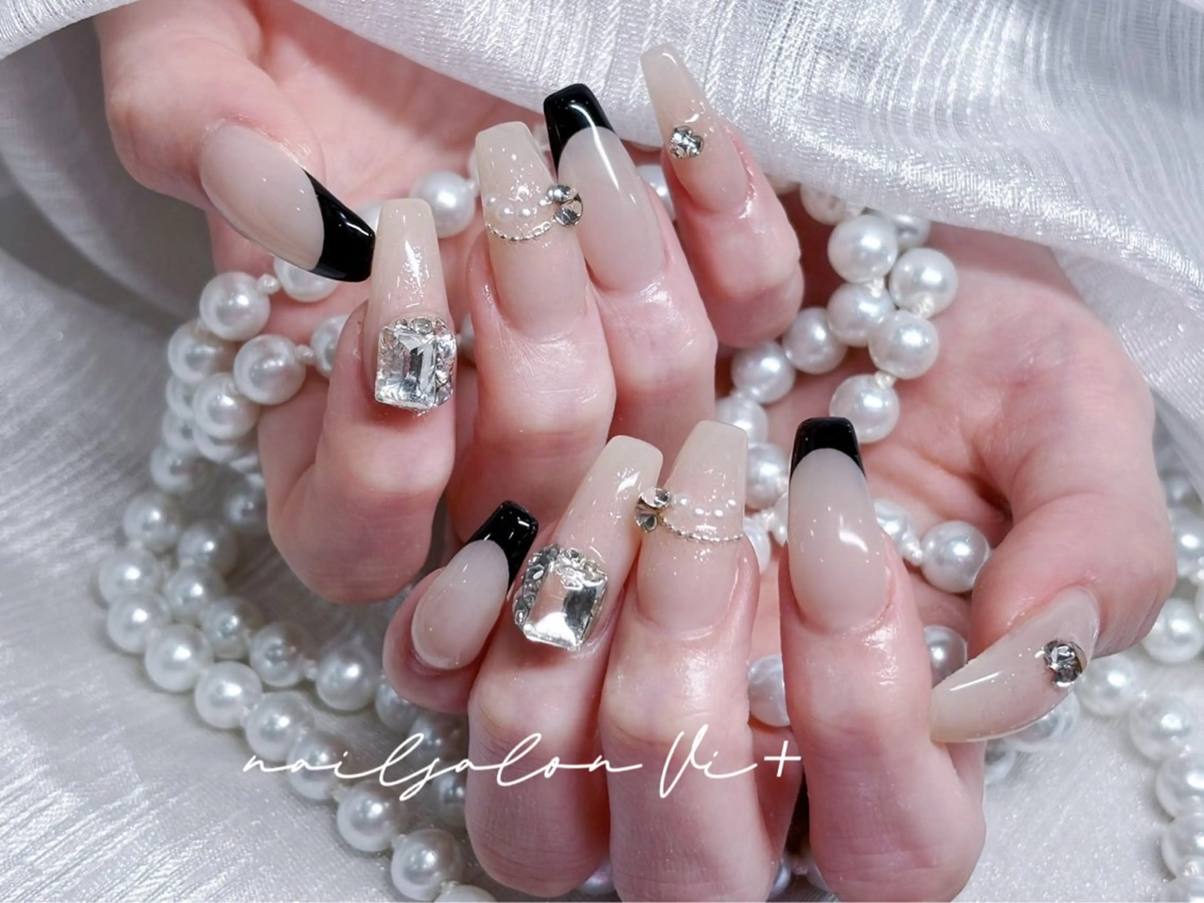 ネイル ハンドネイル ✨Nailsalon Vi+✨のネイルデザイン