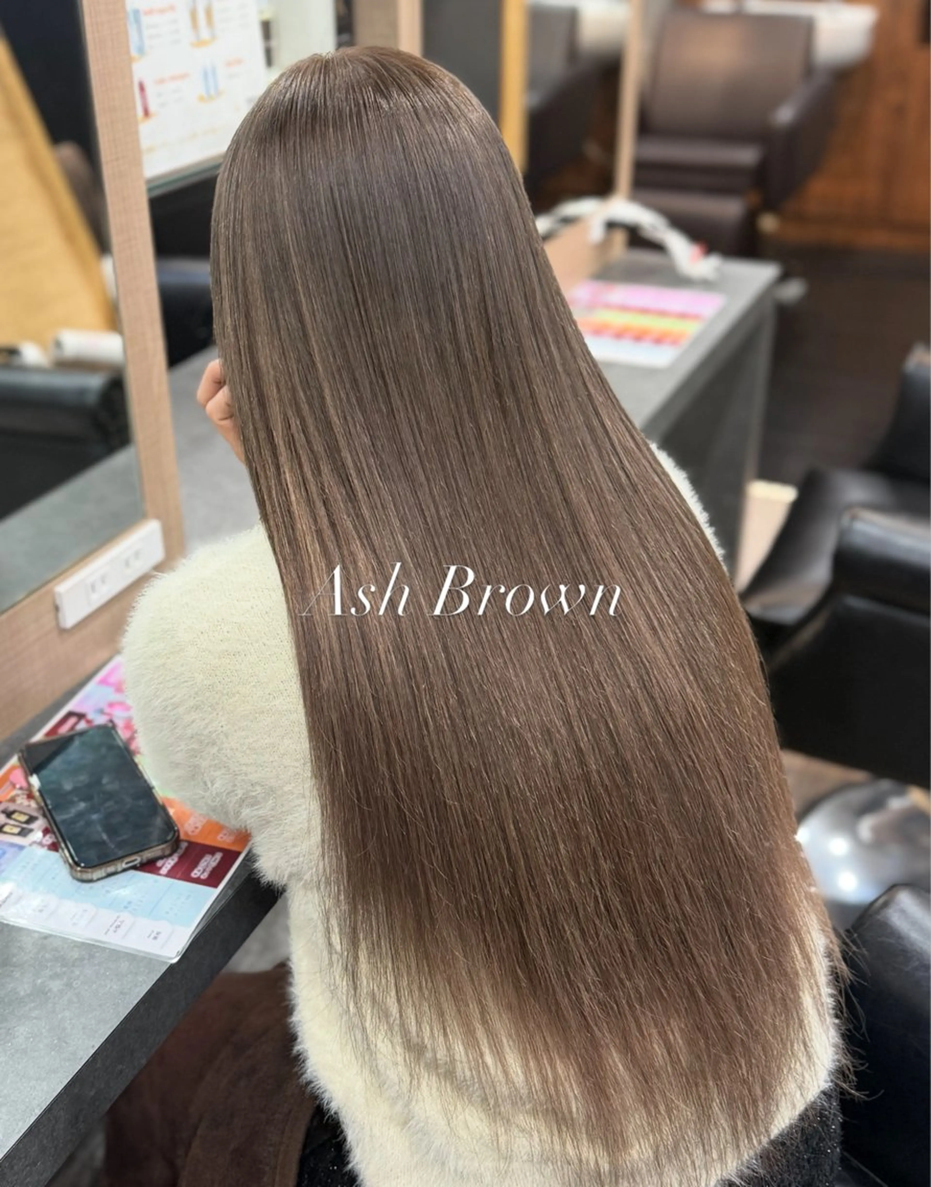 ロング カラー アッシュ アッシュブラウン ブリーチ ブラウンカラー ケアブリーチ カット ヘアカラー ハイトーン&エクステ 横浜/RIEのヘアスタイル