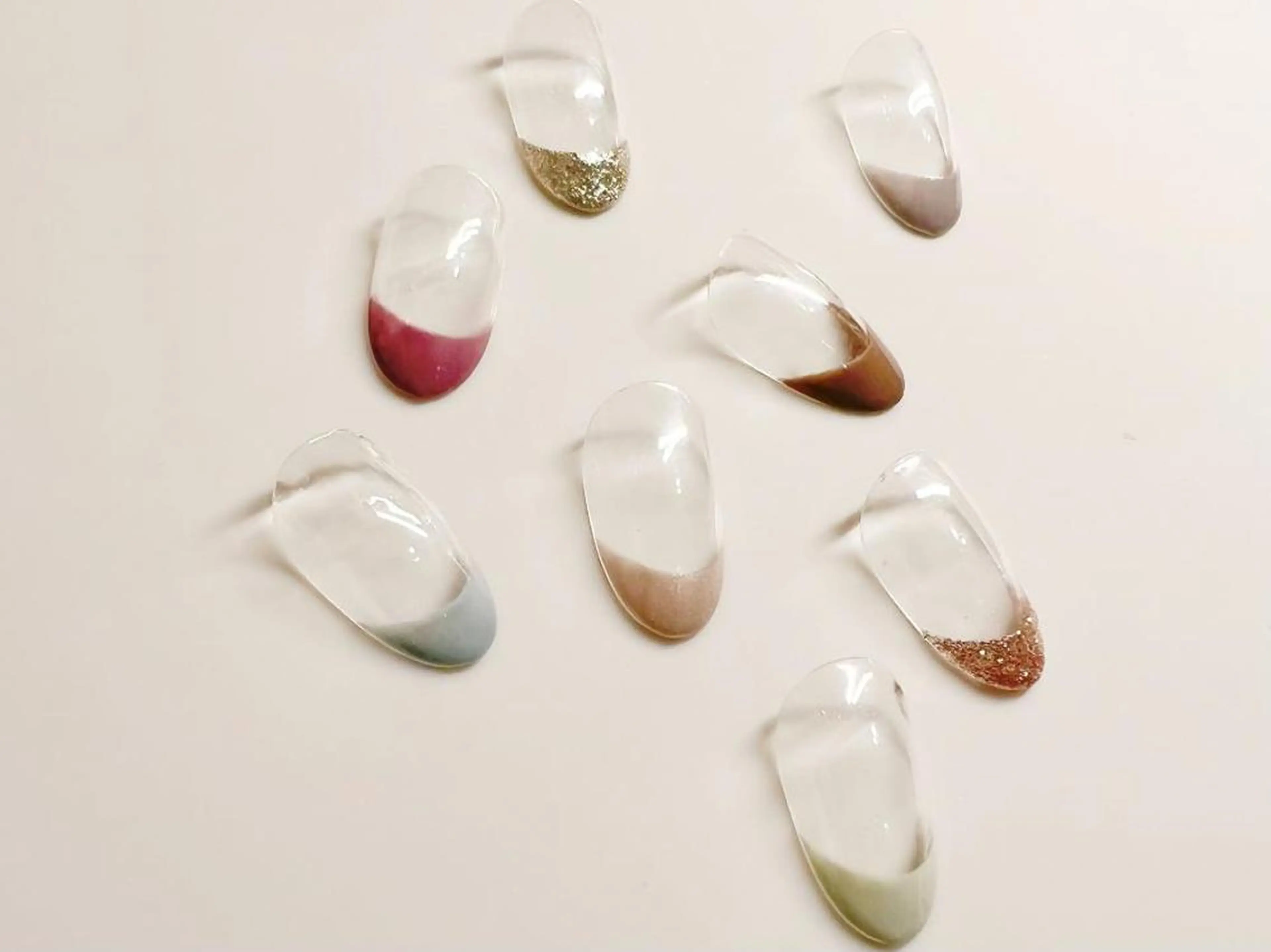 【オフがない方】クリアベースフレンチ☆ラメラインも可の写真