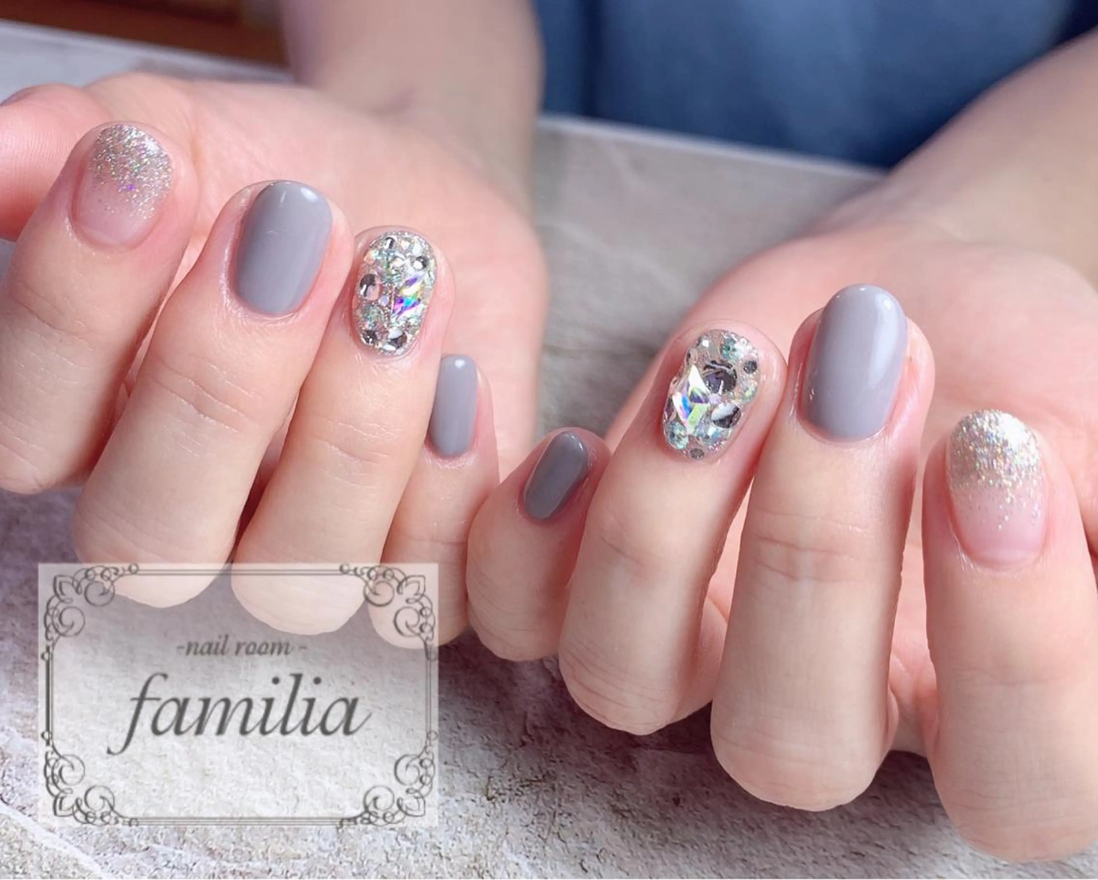 ネイル -nailroom- familiaのネイルデザイン