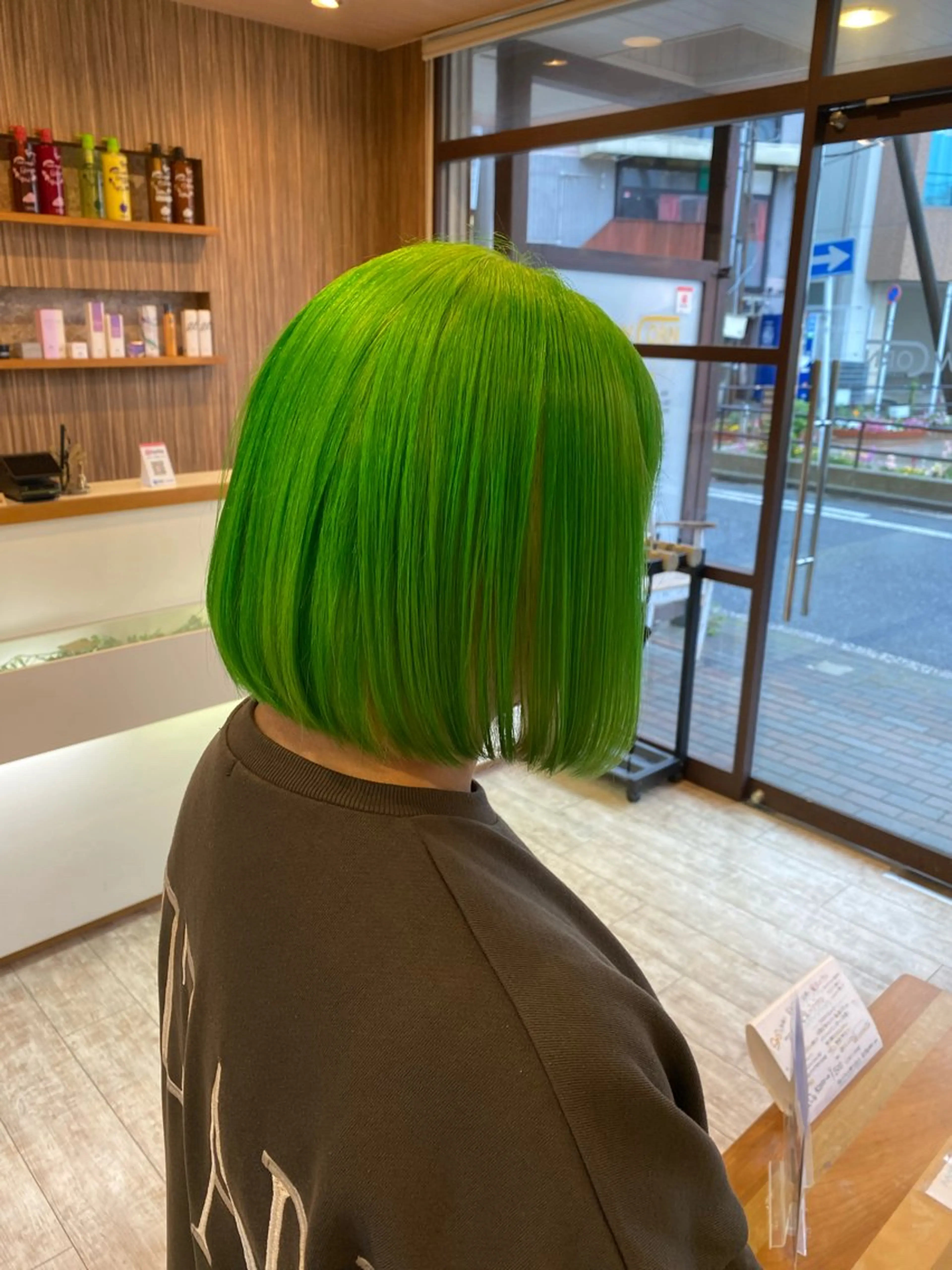 ミディアム ウエチ シオミ 金沢文庫のヘアスタイル