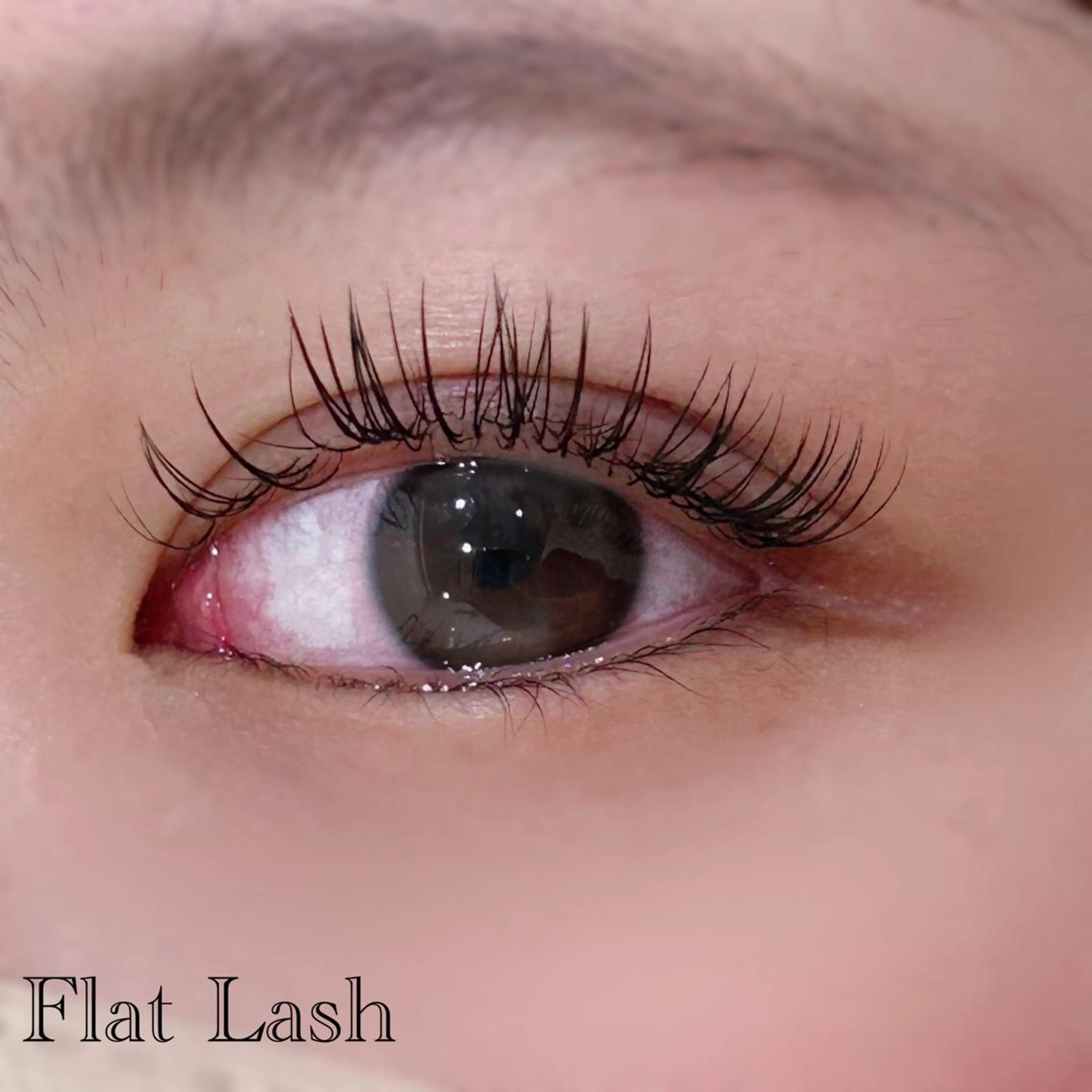 マツエク・マツパ フラットラッシュ me. makiの眉毛・アイブロウイメージ
