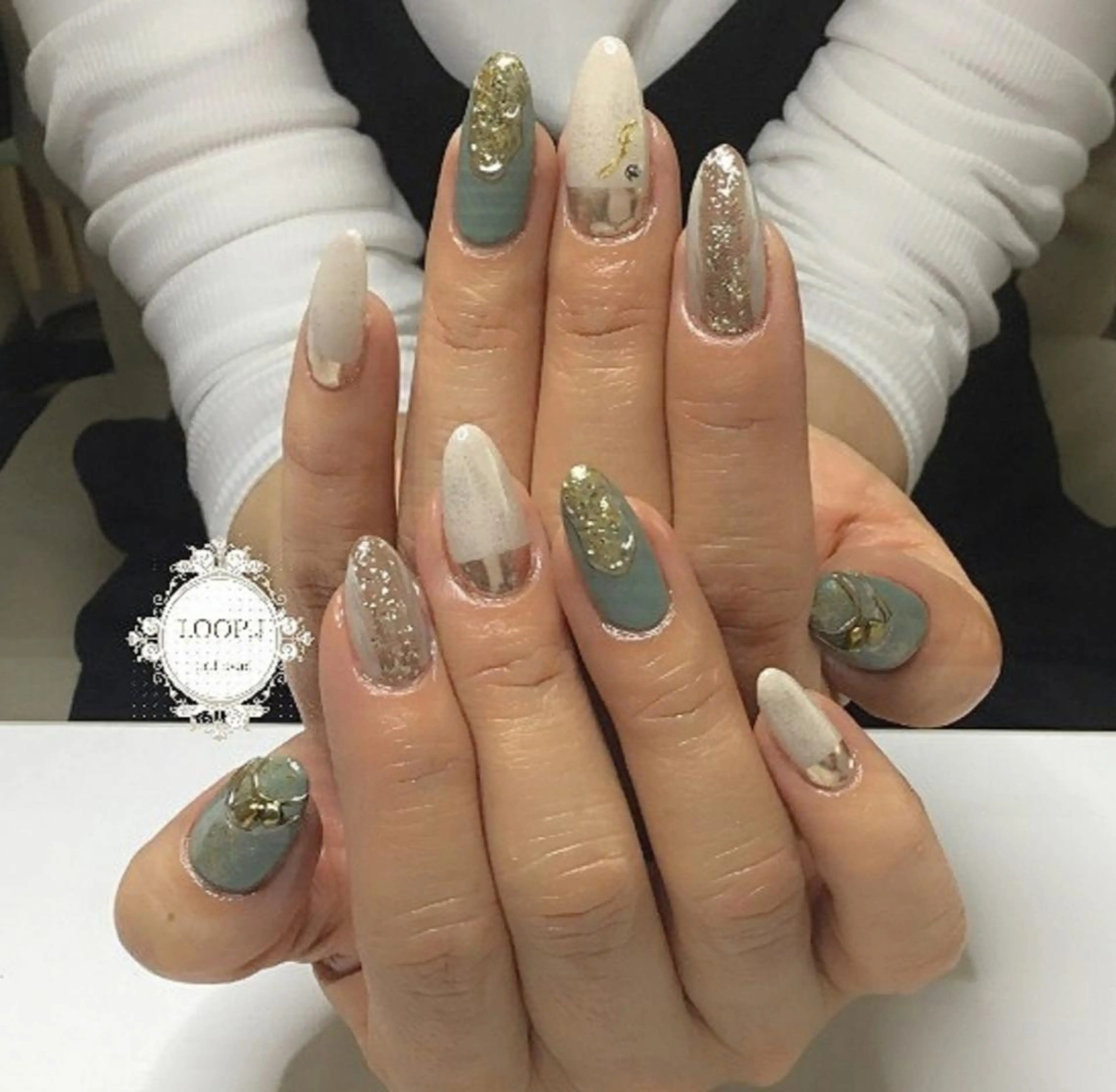 ネイル 持ち込み ハンドネイル おおくぼ めぐみのネイルデザイン