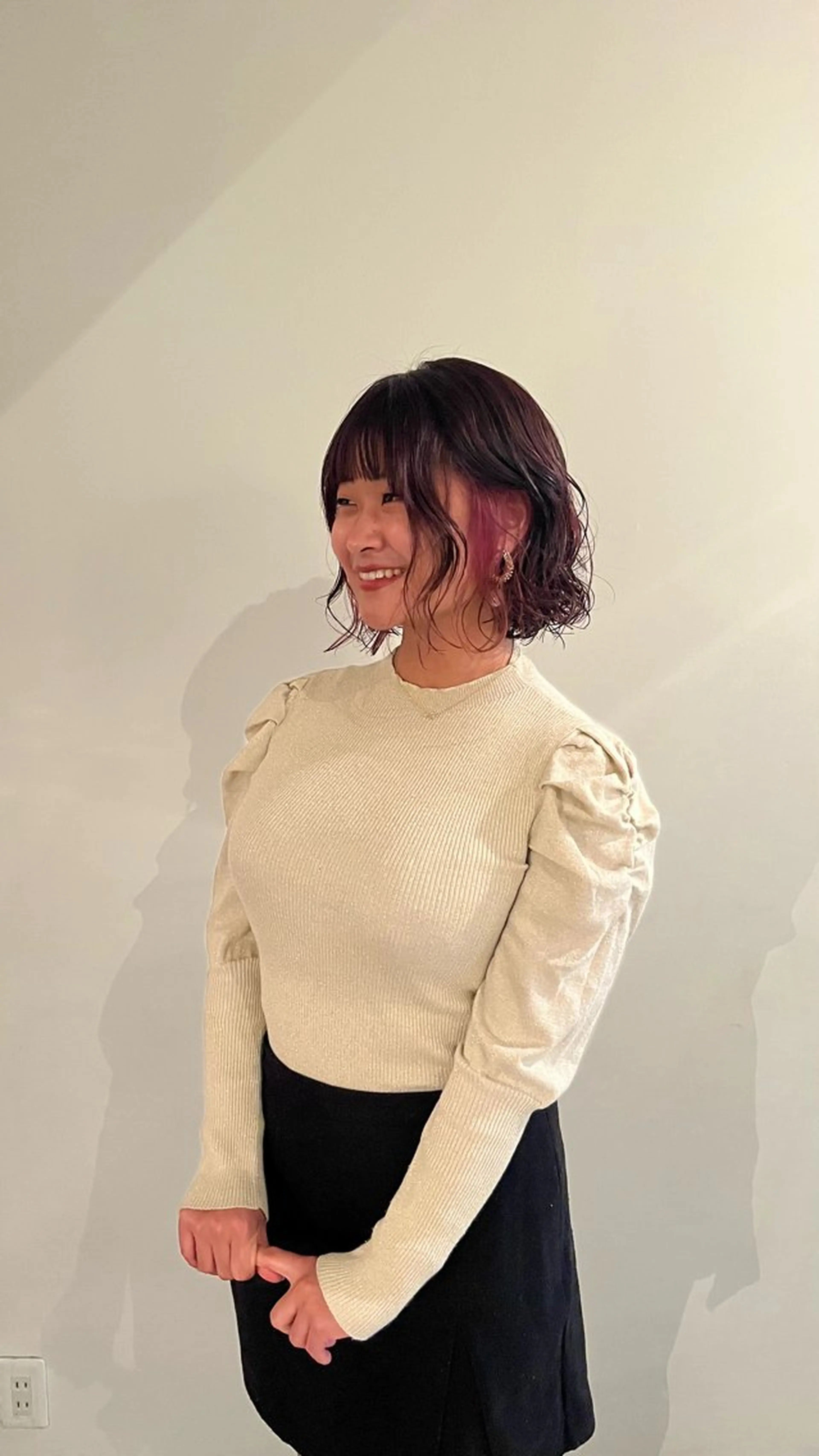 ミディアム カラー パーマ ミディアムパーマ ピンクカラー ボブ カット パーマ トリートメント 前川 華恋 / room3のヘアスタイル