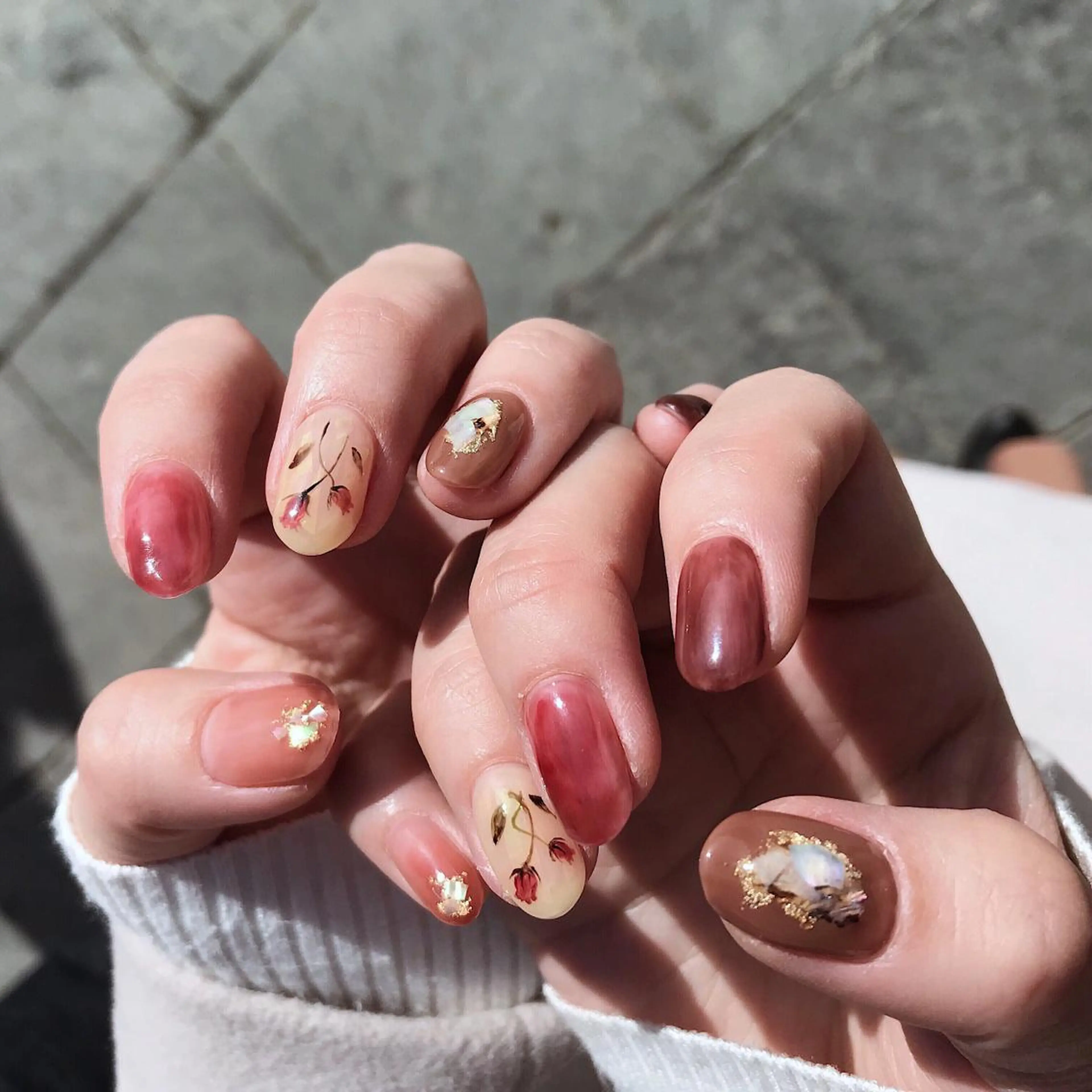 ネイル nail atelier AMBER所属・saori .の眉毛・アイブロウイメージ