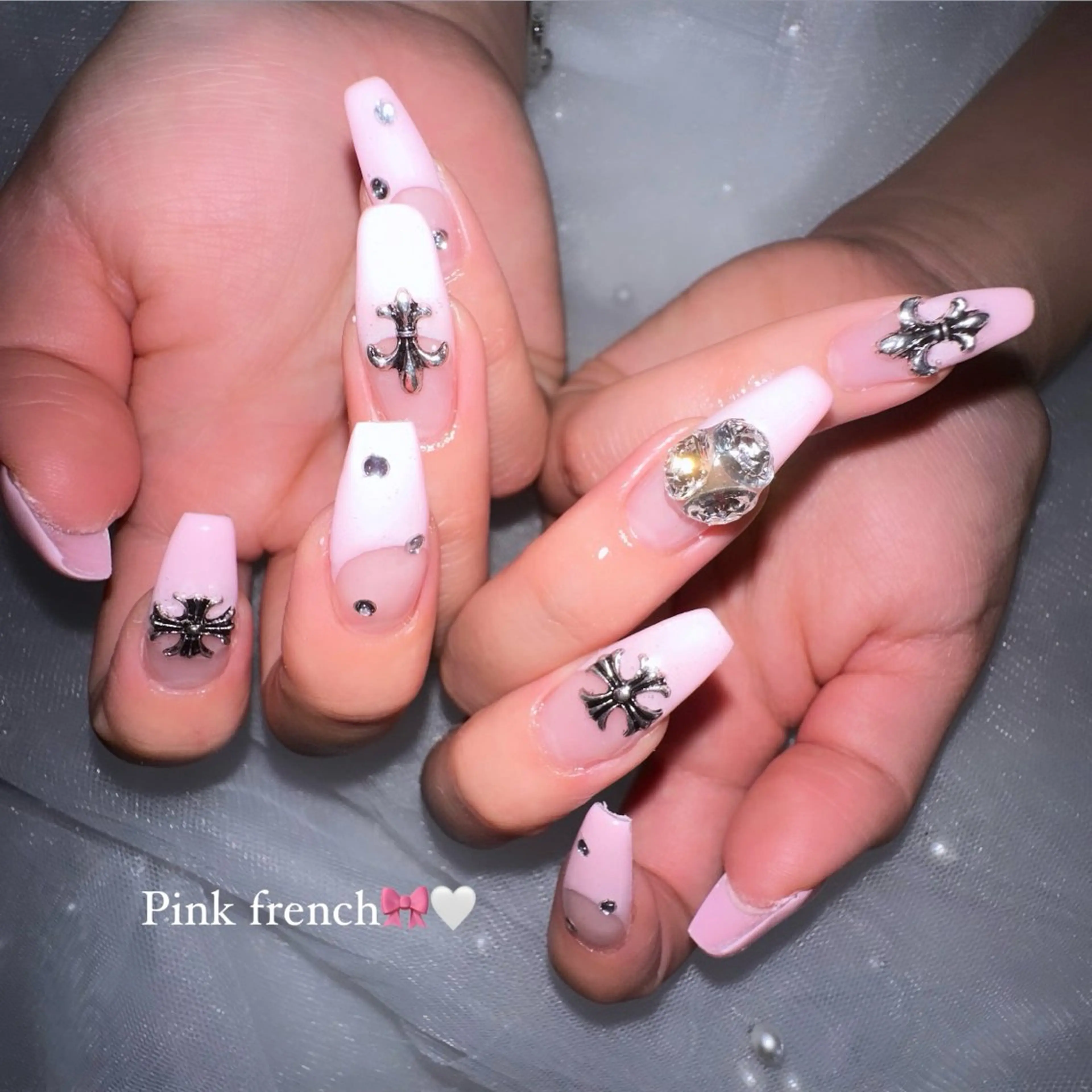 ネイル Ema Nail 豊中店所属・Nail salon M&👩🏼💖のネイルデザイン