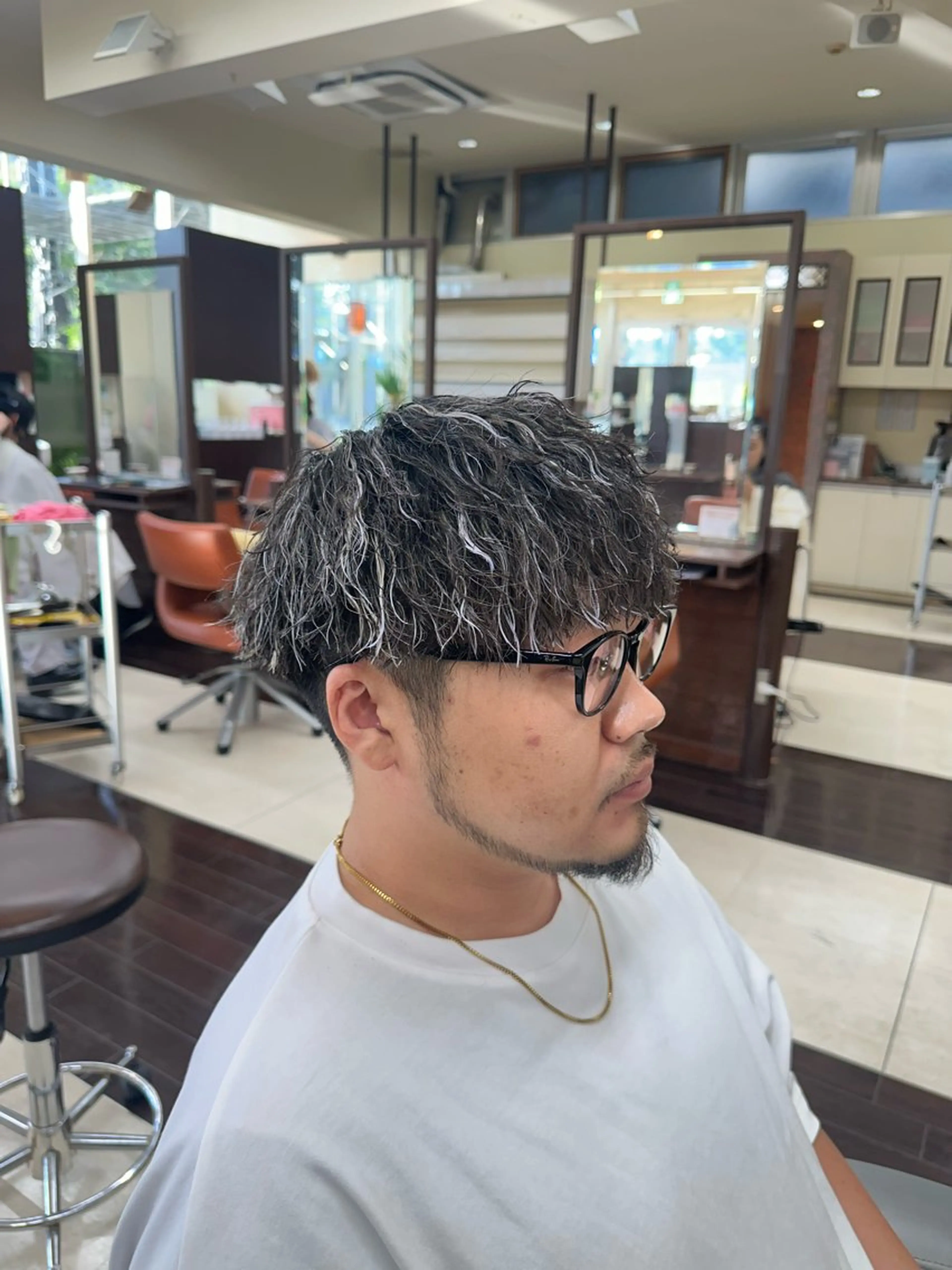 ショート カラー パーマ メンズ メンズメッシュ メッシュ カット パーマ 毎月230人担当/ メンズヘア/清和武虎のヘアスタイル