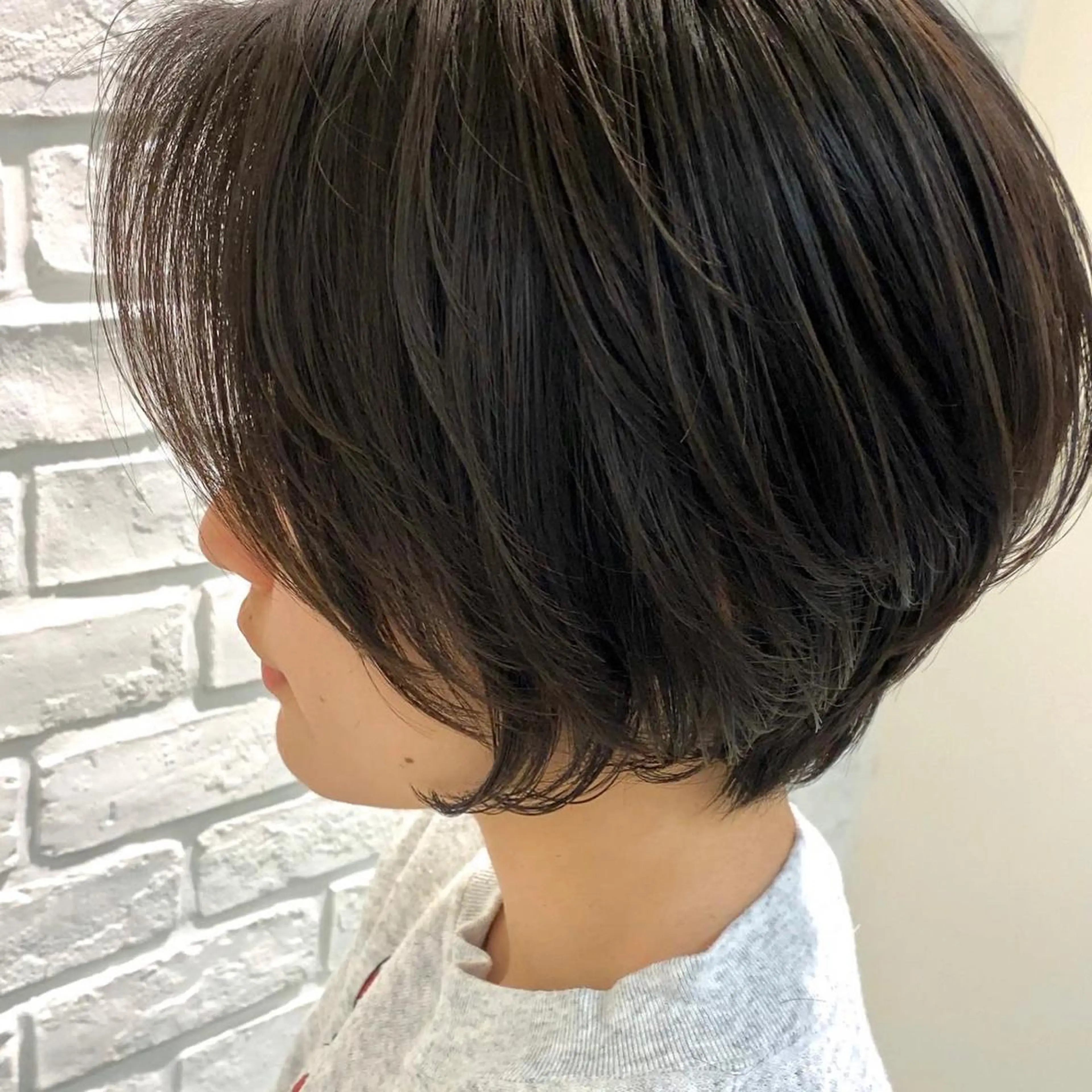 ショート カラー カット ヘアカラー トリートメント 🎗美髪艶髪🫧髪質 改善特化🥇菊地のヘアスタイル