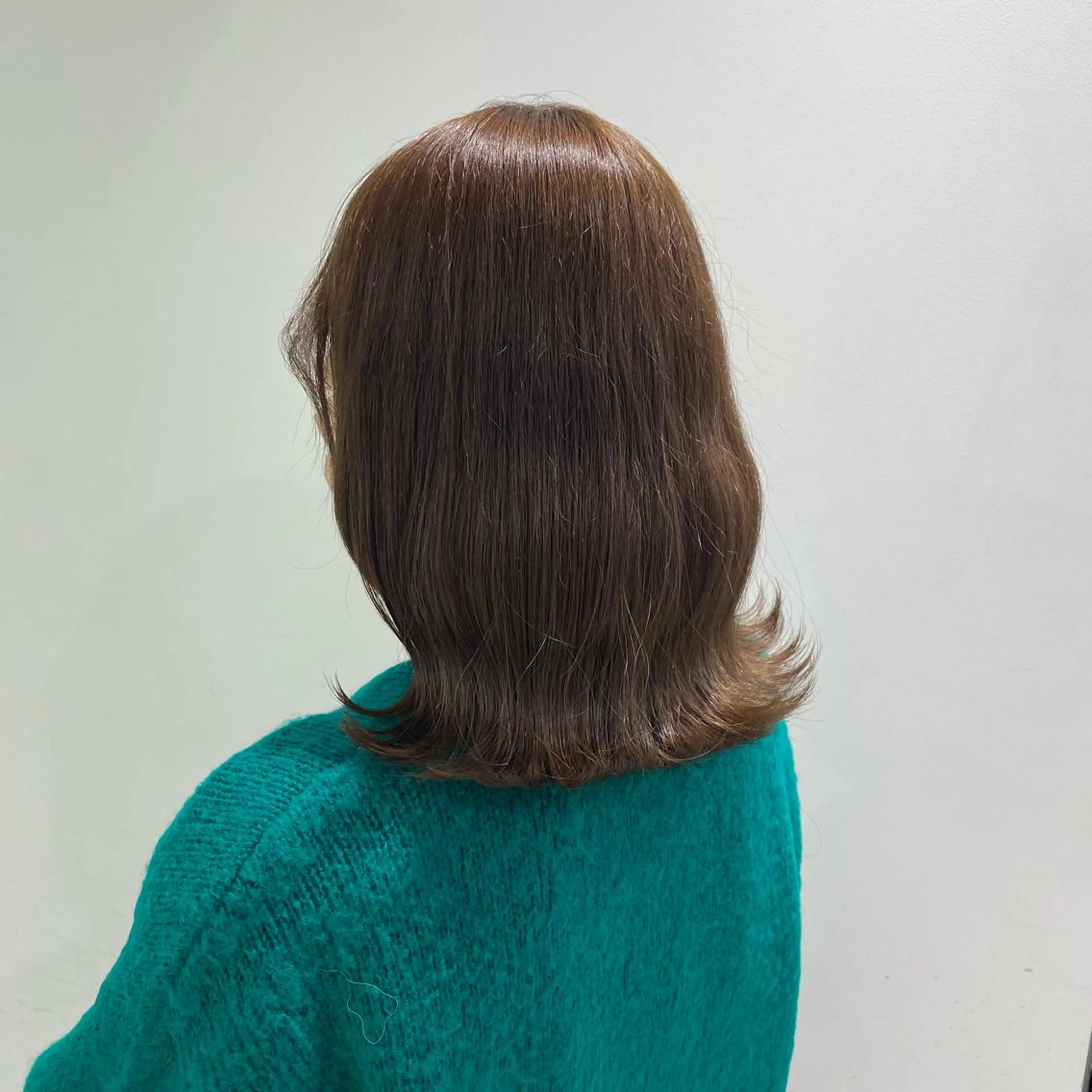 ミディアム カラー パーマ ヘアアレンジ メンズ キッズ ネイル マツエク・マツパ アイブロウ メンズブリーチ ベージュカラー ブリーチ ミルクティーベージュ ブリーチなしカラー Lumo所属・💖横浜ブリーチなし 💖MIHOのヘアスタイル