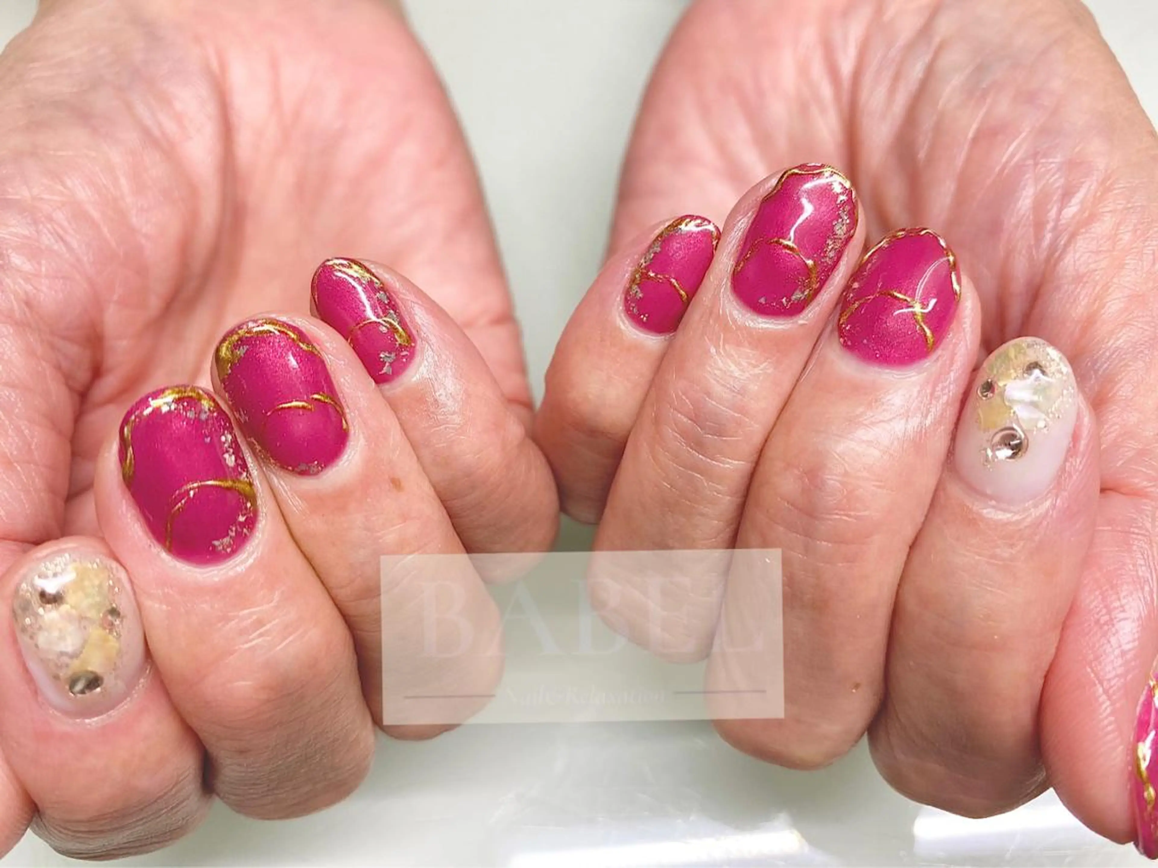 ネイル オフィスネイル ショートネイル ハンドネイル BABELバベル所属・江戸川橋✨BABEL 【バベル】大人可愛いのネイルデザイン