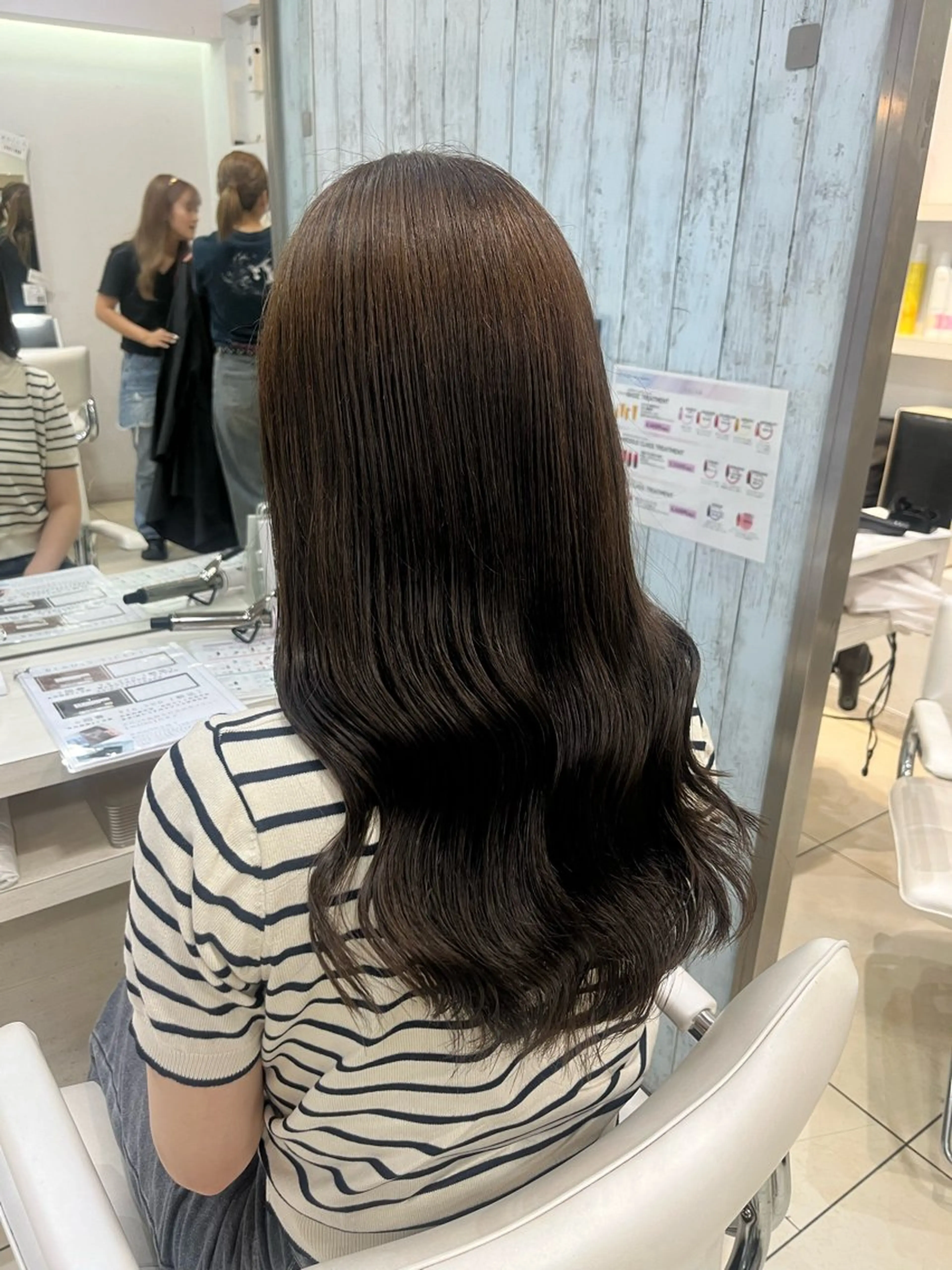 ロング カラー グレージュ オリーブグレージュ オリーブグレー ヘアカラー トリートメント 🤎ベージュカラー/ 髪質改善/山岸🤎のヘアスタイル
