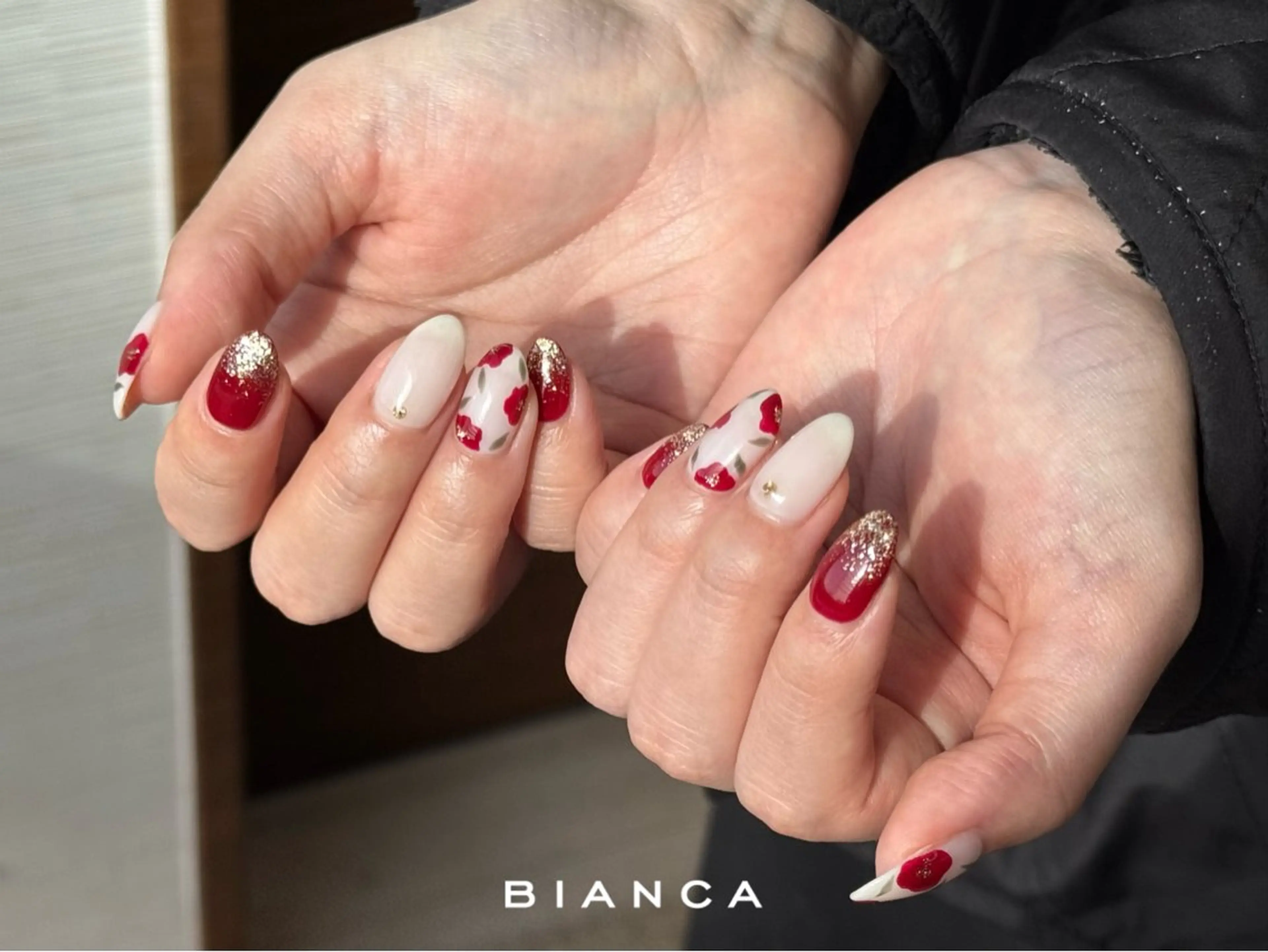 ネイル フラッシュネイル フレンチネイル ジェルネイル グラデーション マグネットネイル ハンドネイル ビアンカ大宮ネイル 店長 モリサワのネイルデザイン