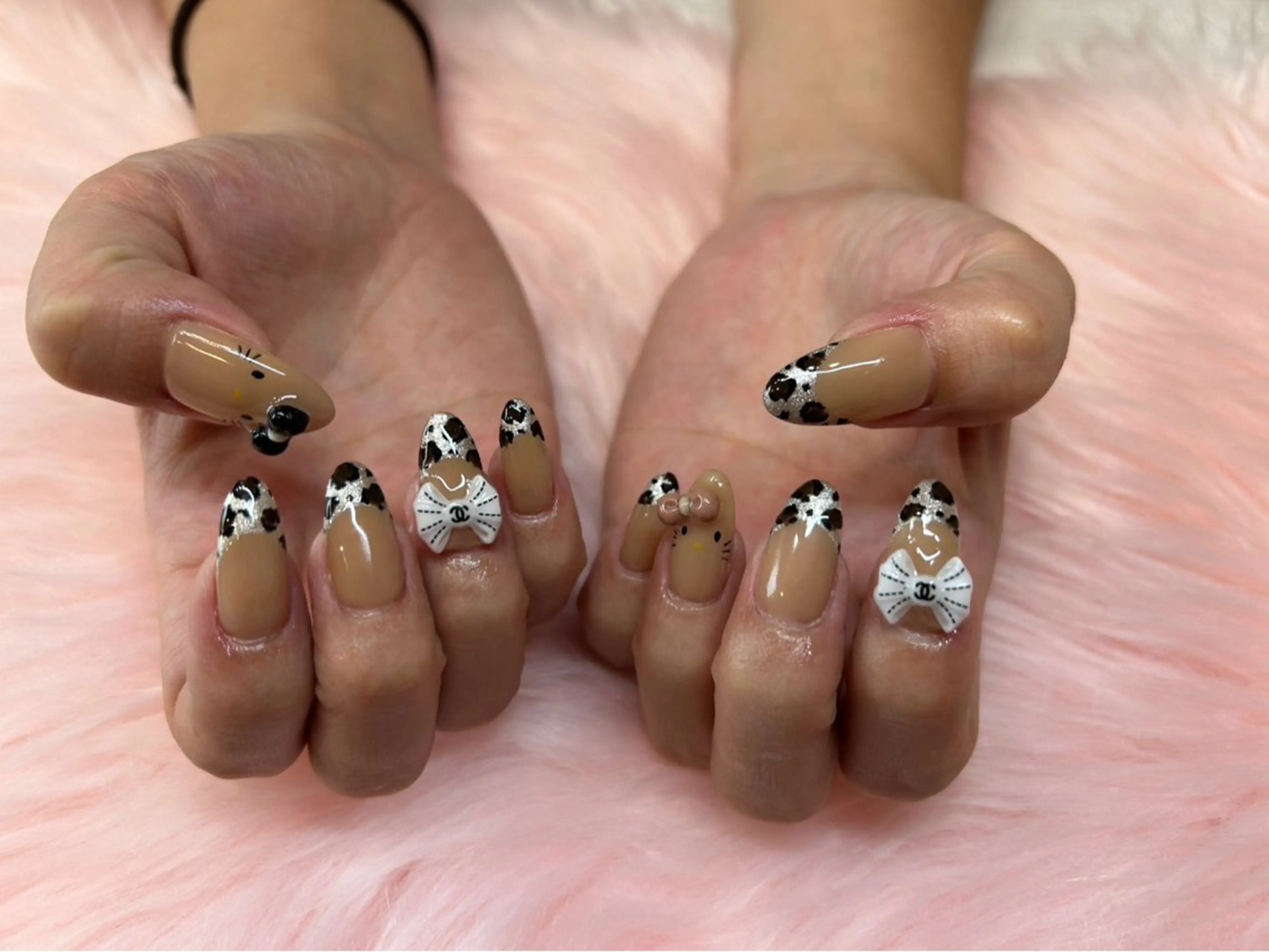 ネイル Nailsalon Little Rのネイルデザイン