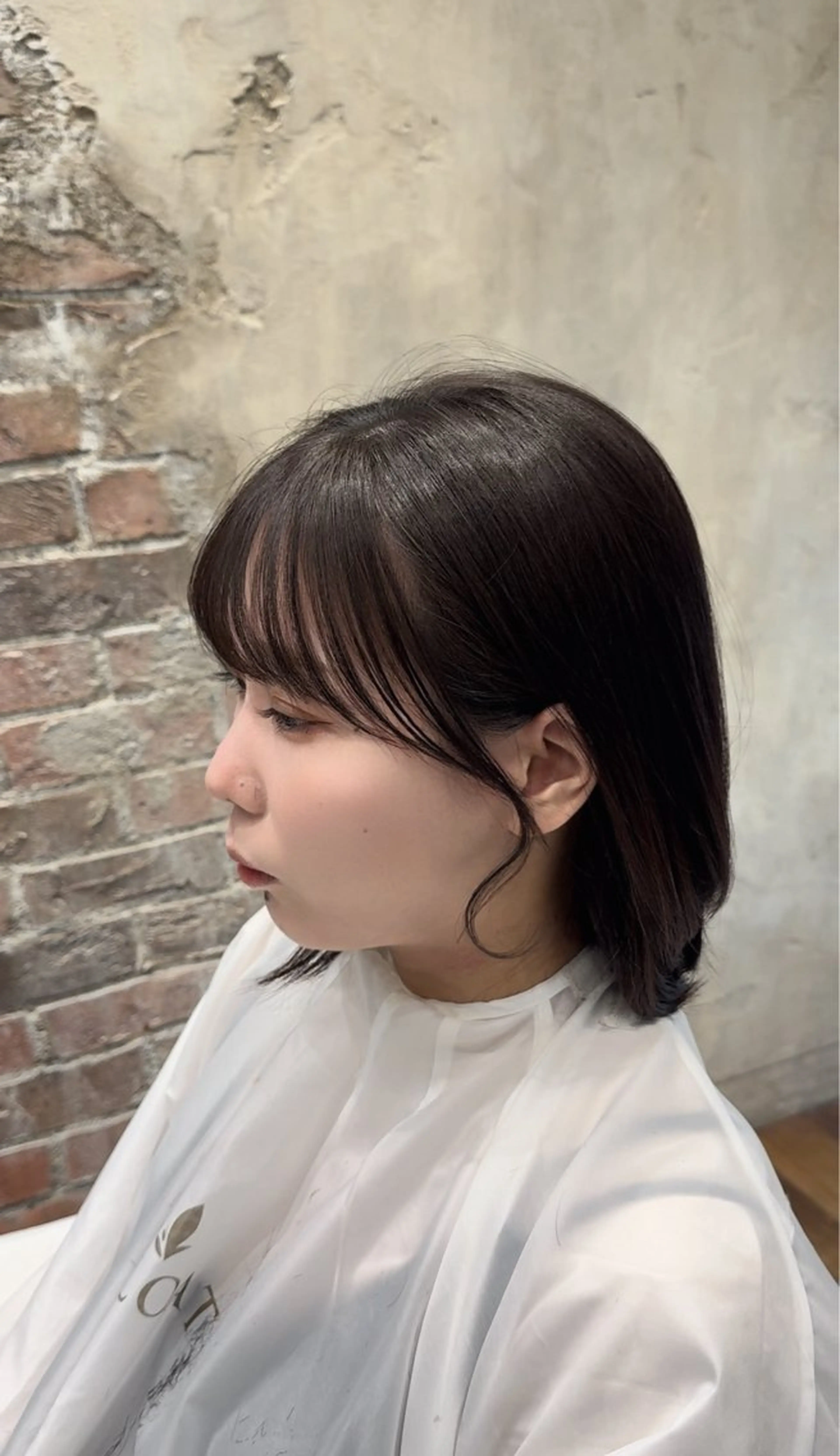 ミディアム カット 新宿/レイヤー 顔周りカット溝手優太のヘアスタイル