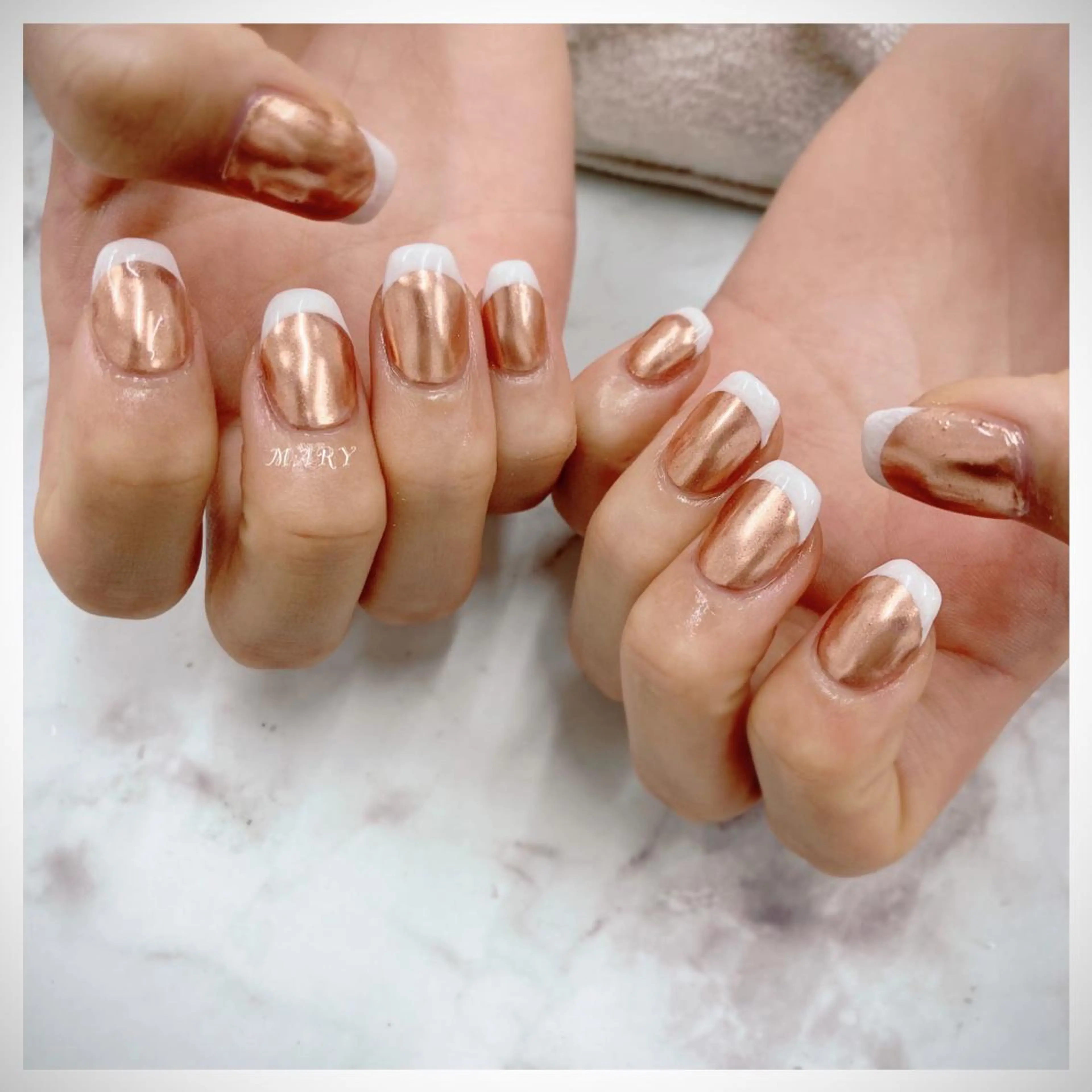 ネイル フレンチネイル ミラーネイル ニュアンスネイル シンプルネイル スクエアネイル ハンドネイル Mary nail所属・Mary nail .narumiのネイルデザイン