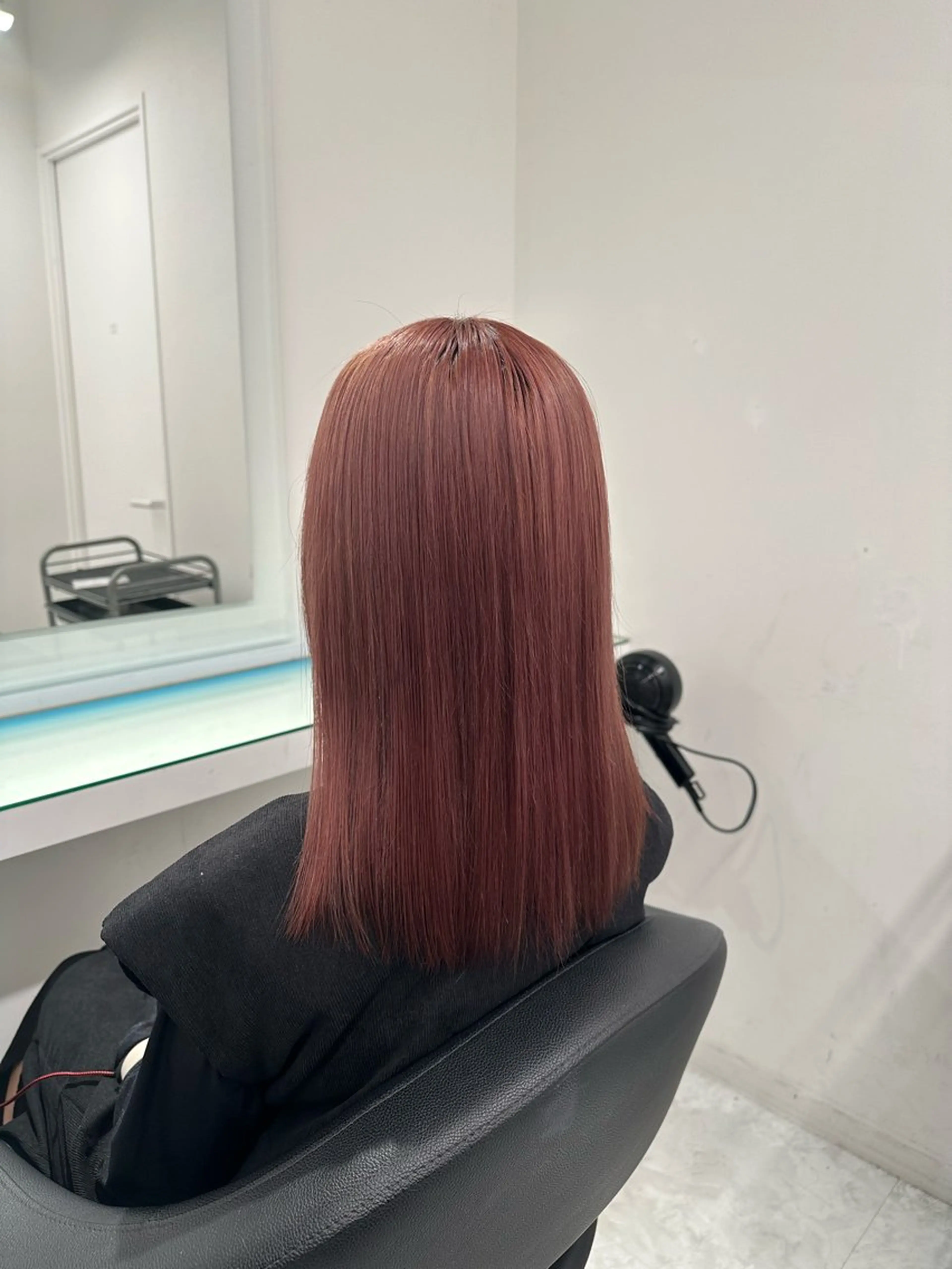 セミロング カラー ヘアカラー トリートメント ヘッドスパ ヘアセット ❄最強かわいいカラー ❄️MINA❄️のヘアスタイル