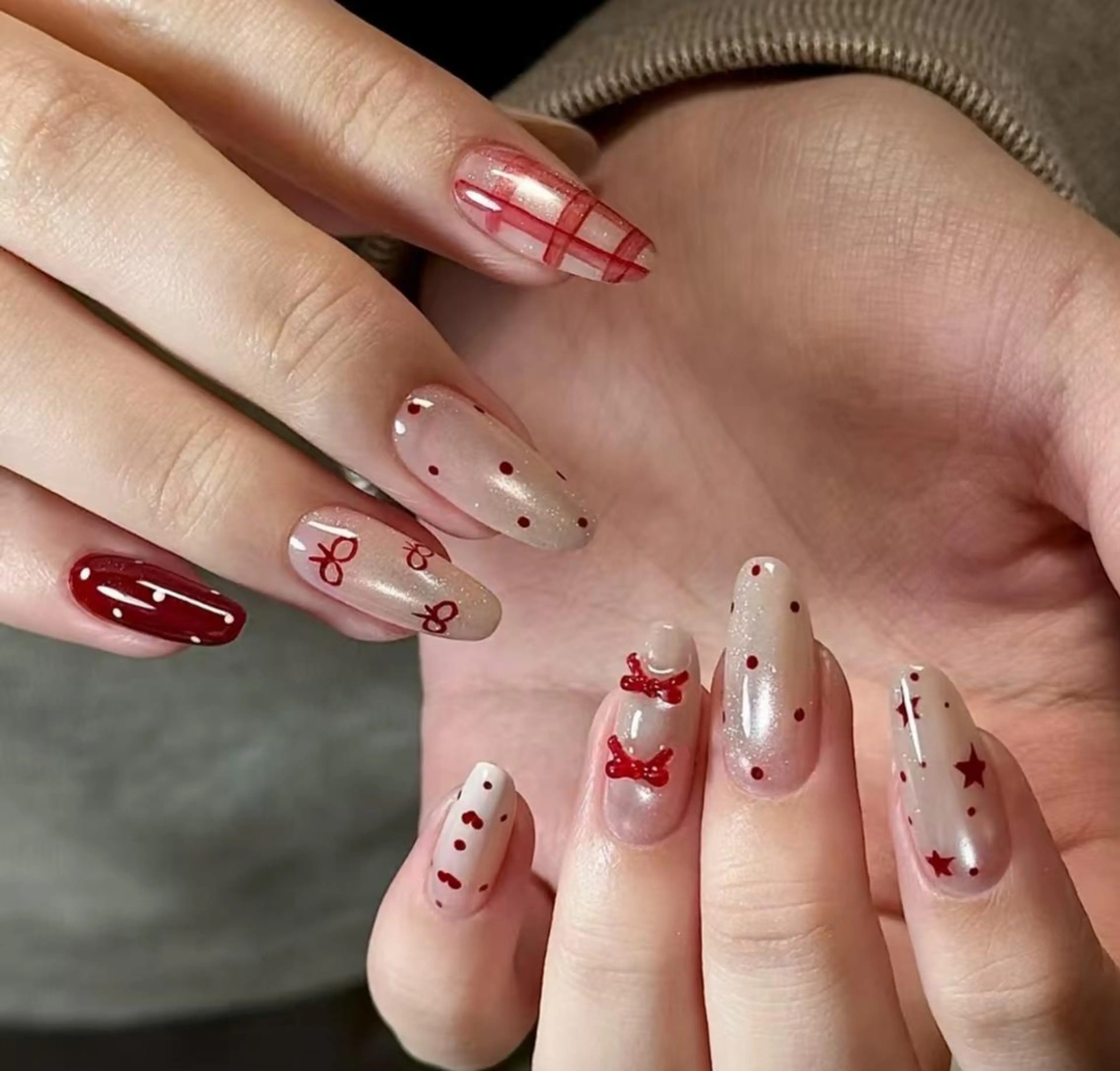 ネイル ハンドネイル 🎀 NaNa_nailのネイルデザイン