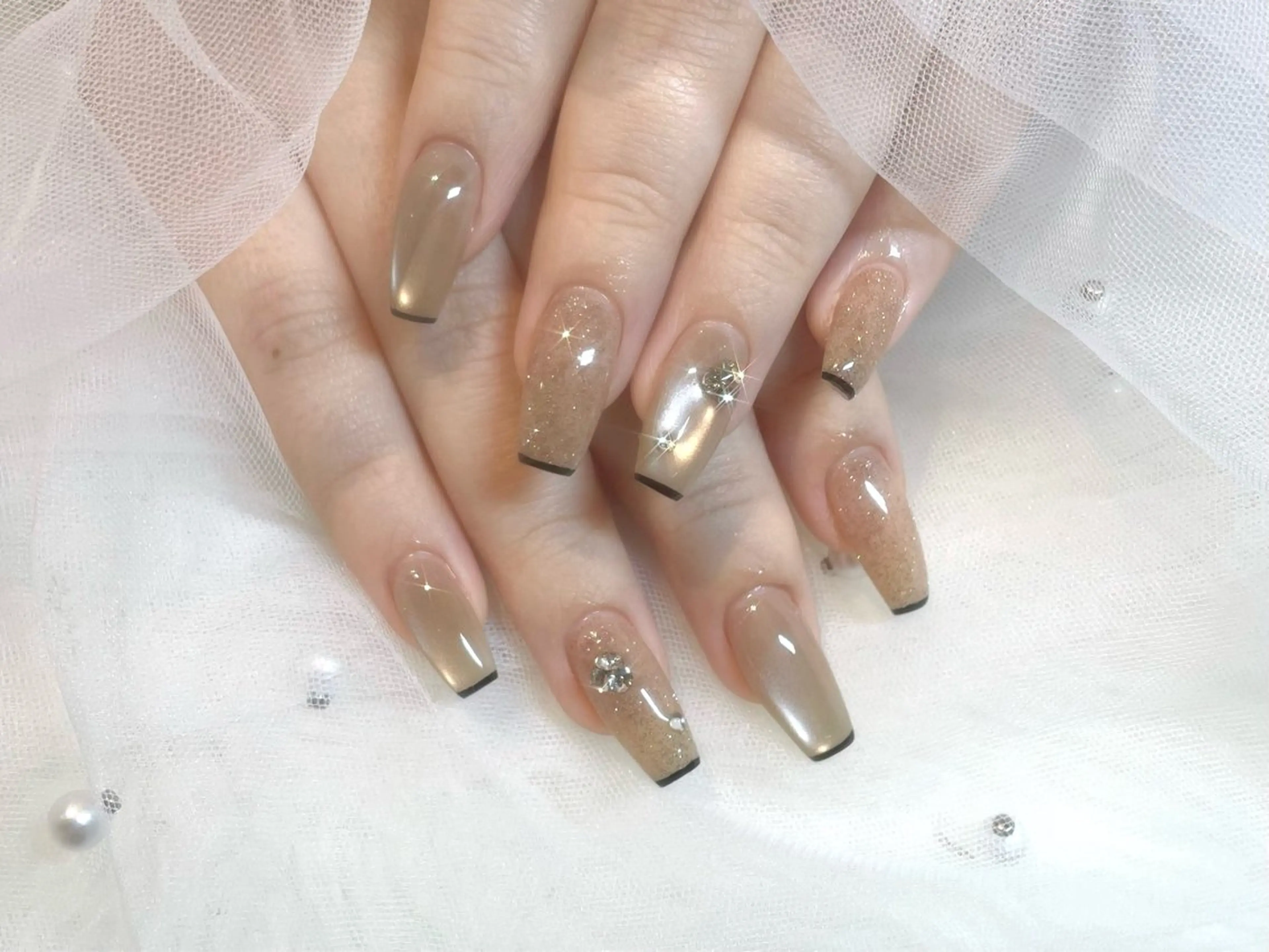 ネイル フラッシュネイル フレンチネイル マグネットネイル ハンドネイル ANDY💫 KANONのネイルデザイン