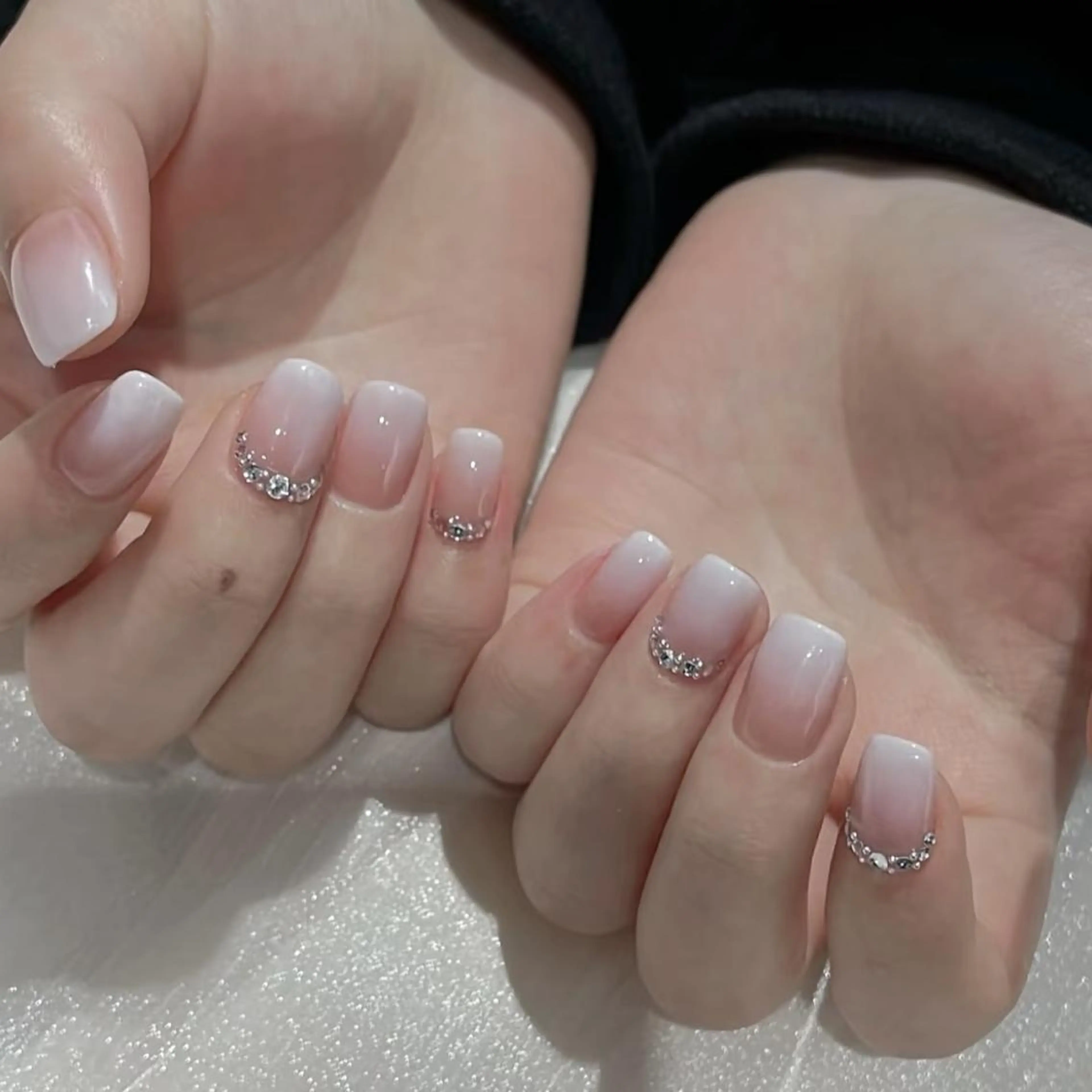 ネイル ハンドネイル ハンドケア DEMAIN- 🌹のネイルデザイン