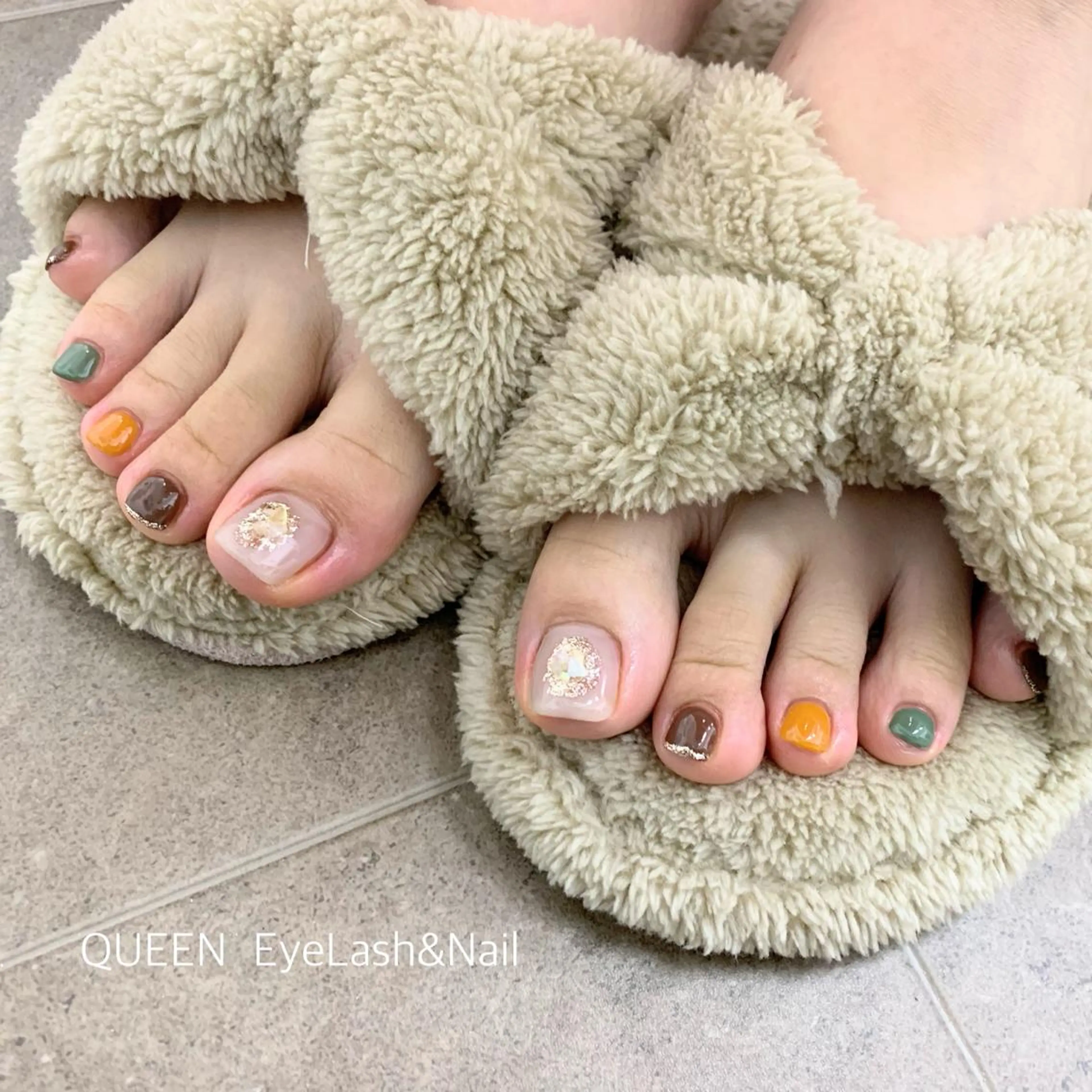 ショート カラー ネイル Bloom Nail 桜井のネイルデザイン