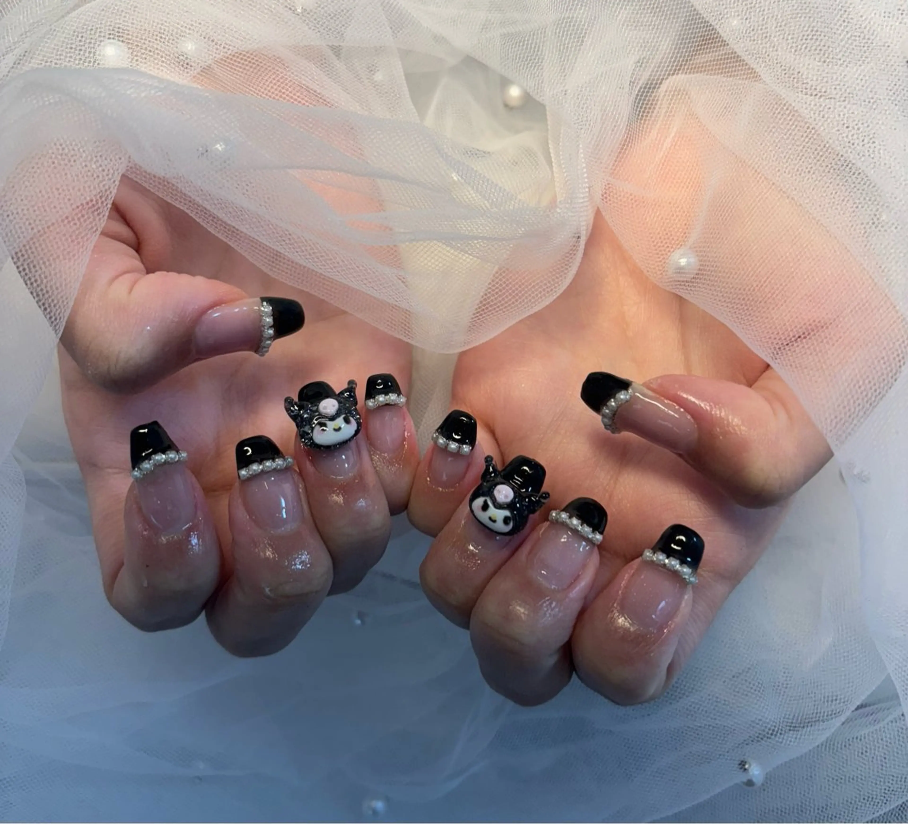 ネイル フラッシュネイル フットネイル フレンチネイル ジェルネイル ガラスフレンチ Nail salon Natulalのネイルデザイン