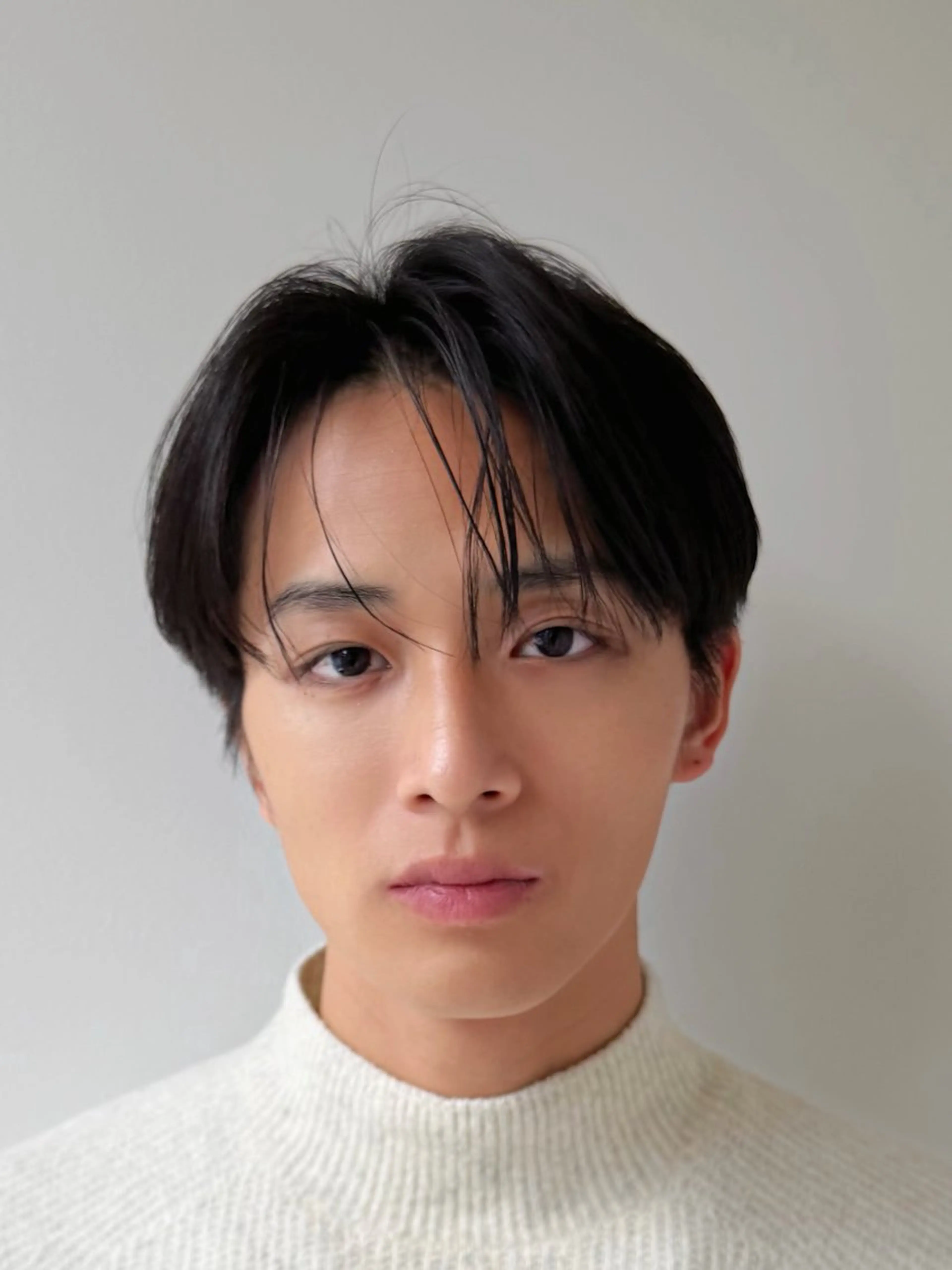 ショート メンズ センターパート カット トリートメント ニュアンスパーマ/ フェザーパーマ/平木のヘアスタイル