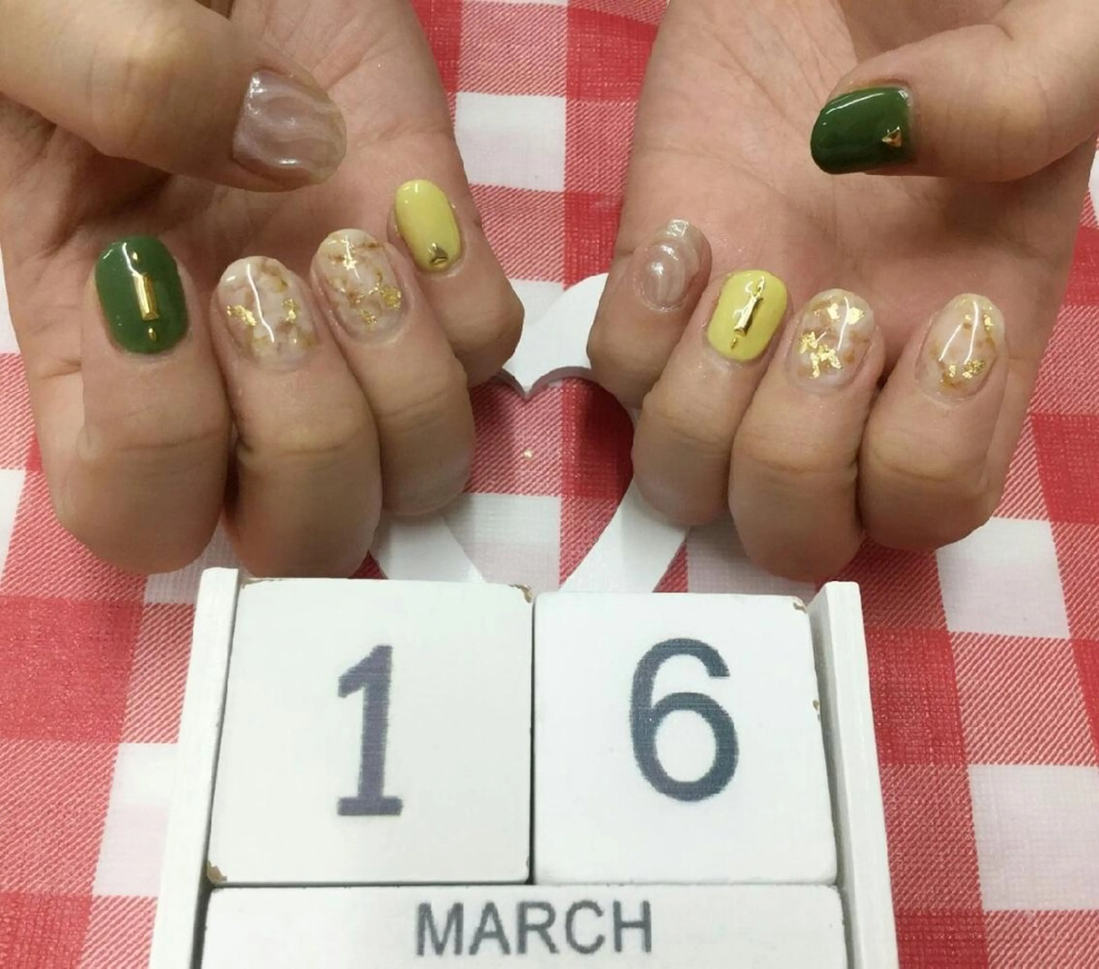 ネイル JEWEL nailのネイルデザイン