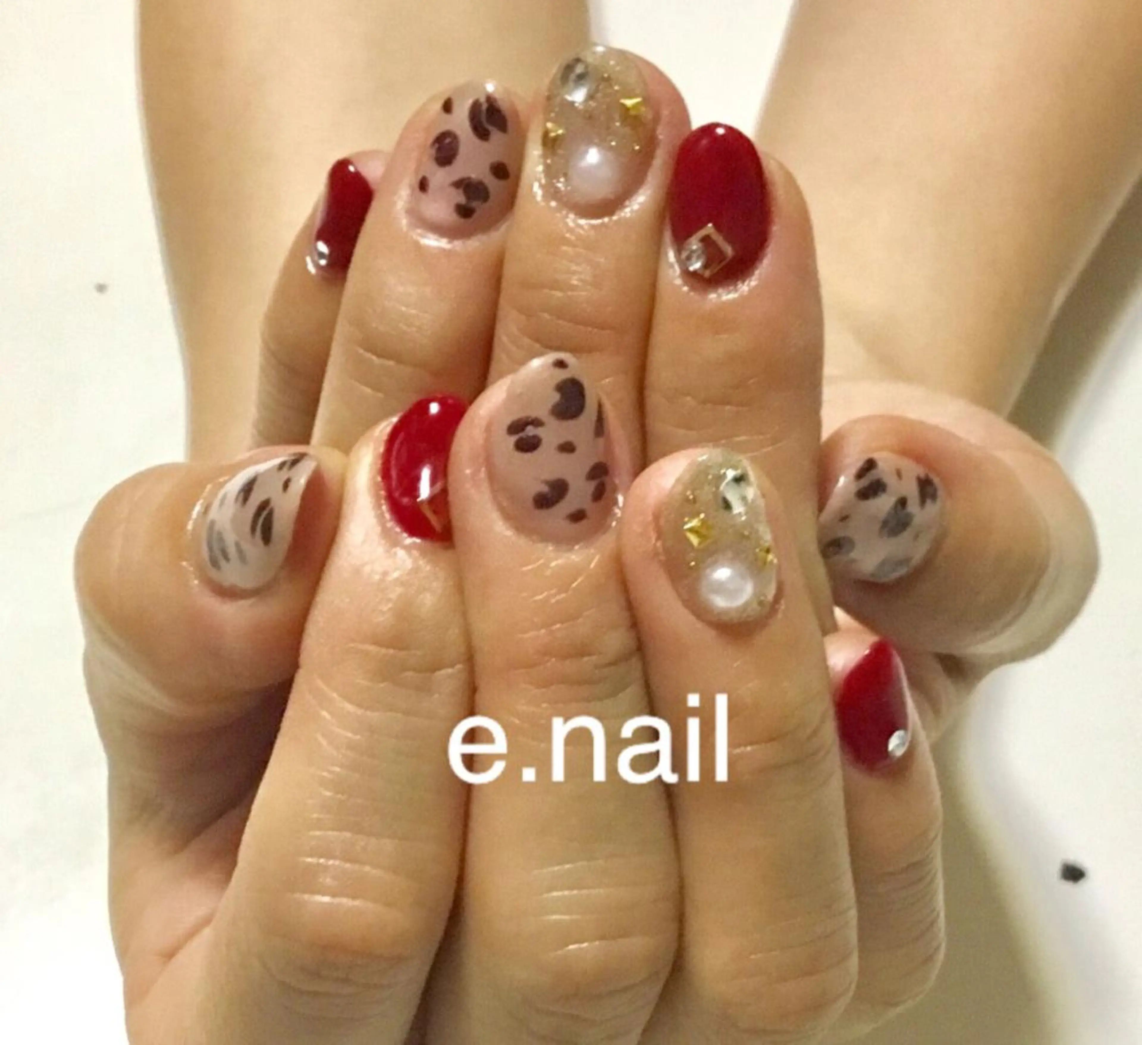 ネイル e.nail所属・和賀井 恵理のネイルデザイン