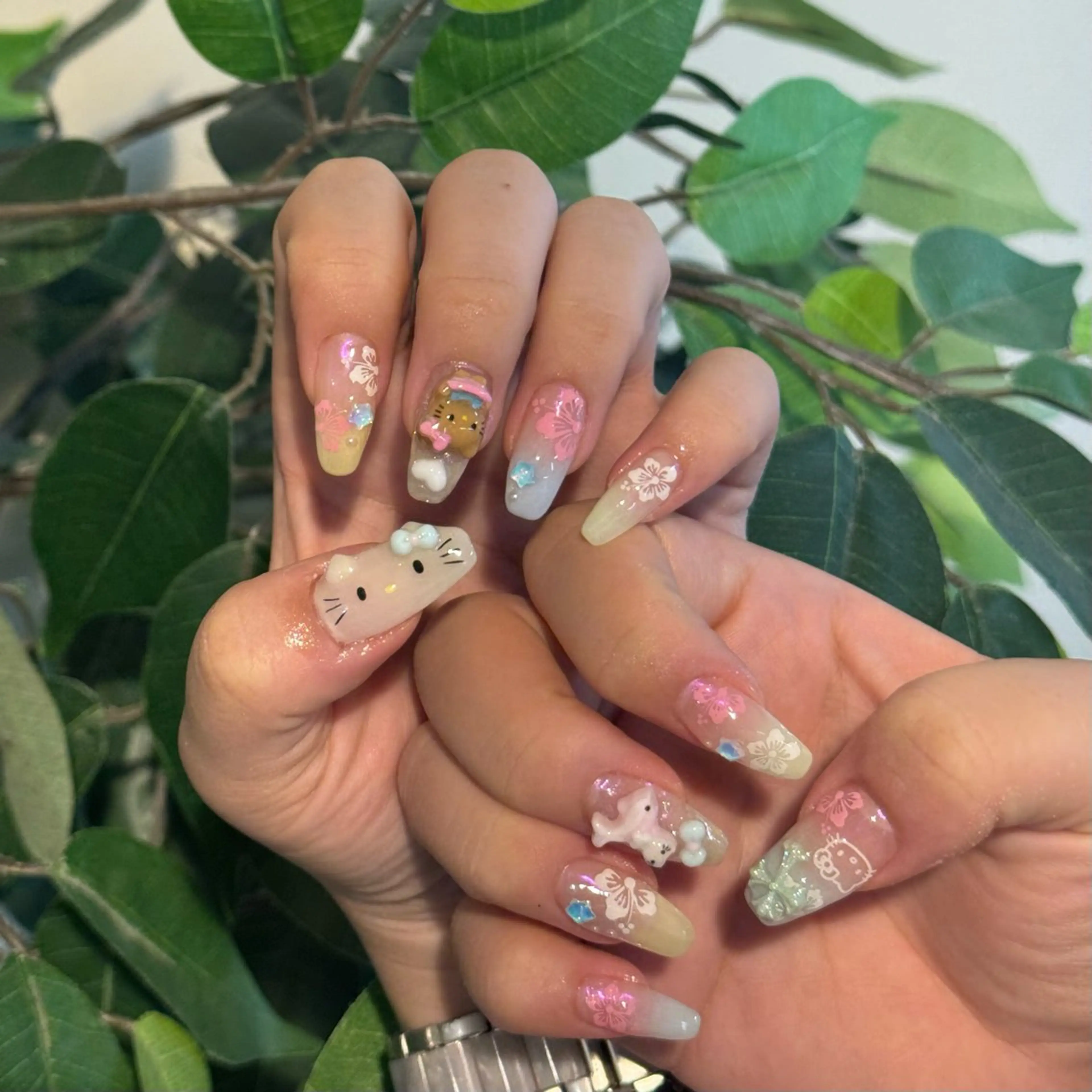 ネイル ハンドネイル ☁️BLITZ 🎀笠原雪音🎀のネイルデザイン